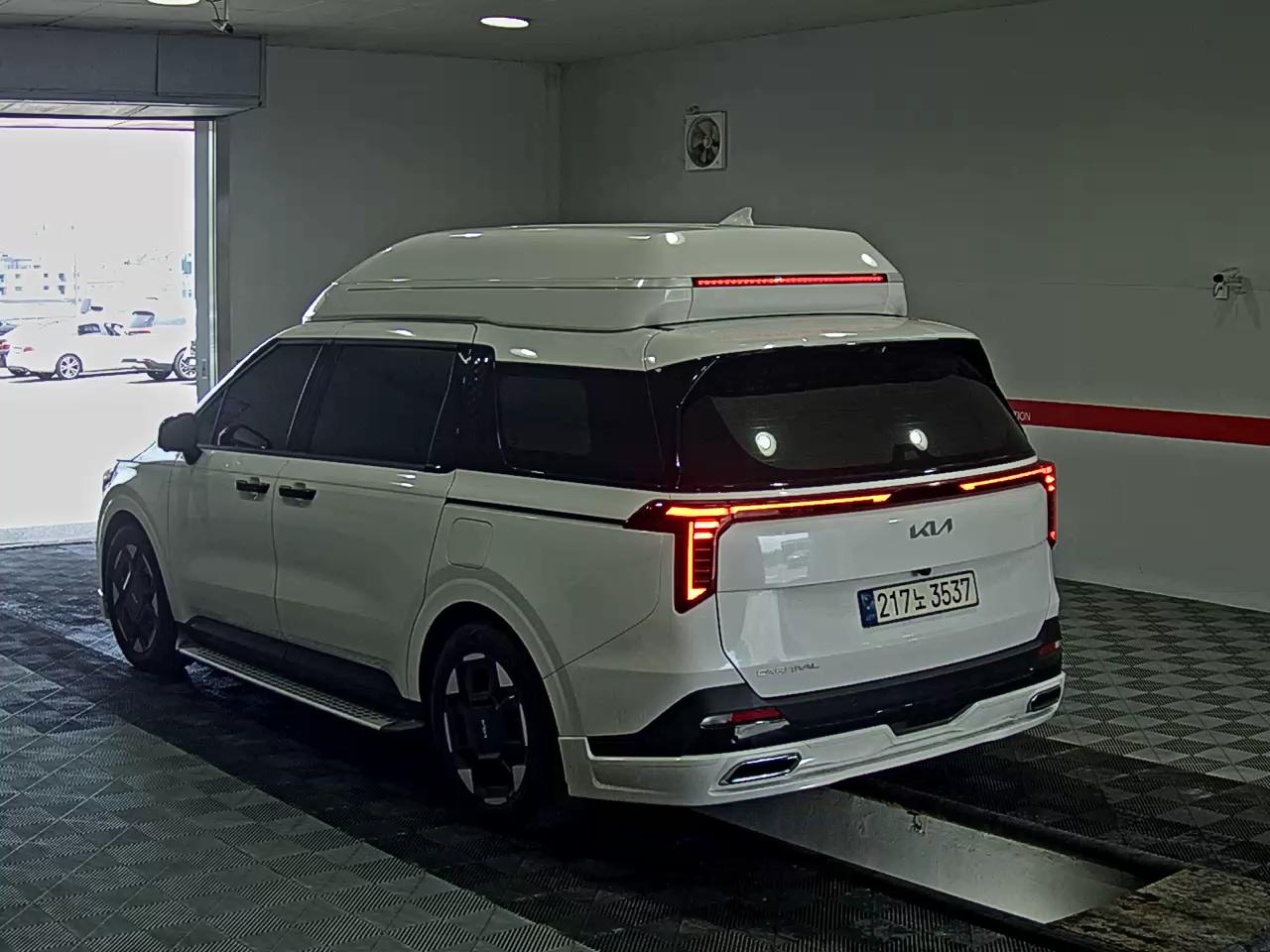 2025 - kia carnival