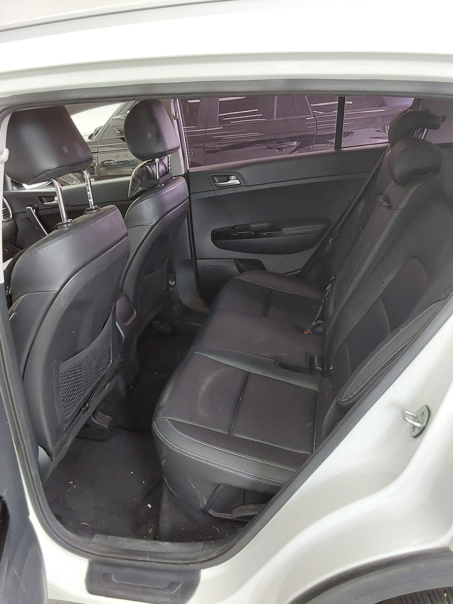 2016 - kia sportage