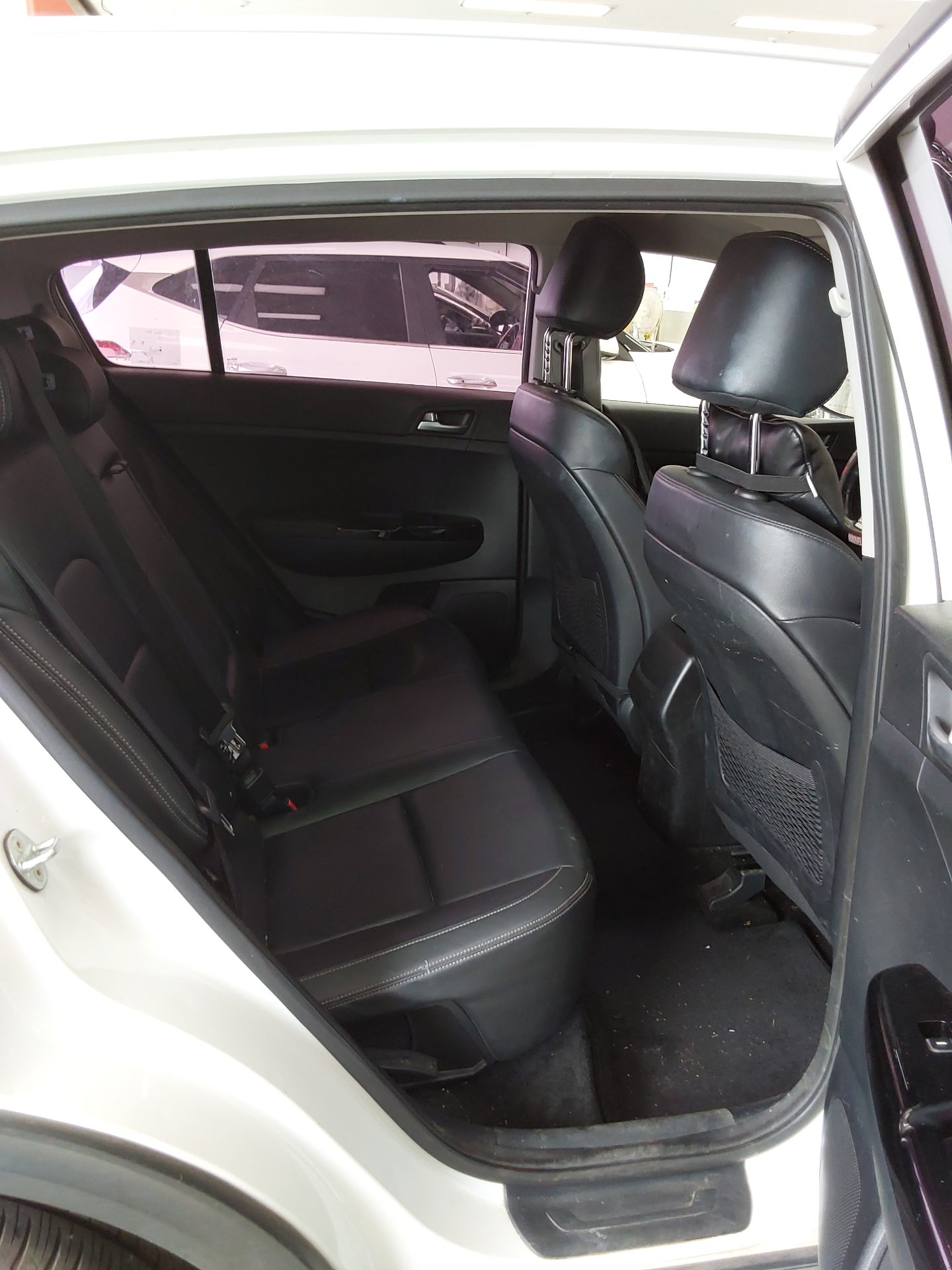 2016 - kia sportage