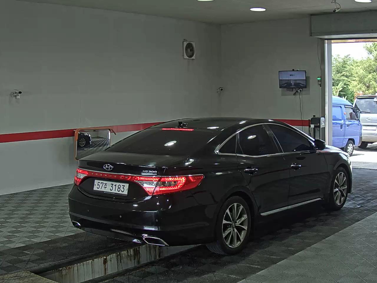 2015 - hyundai grandeur