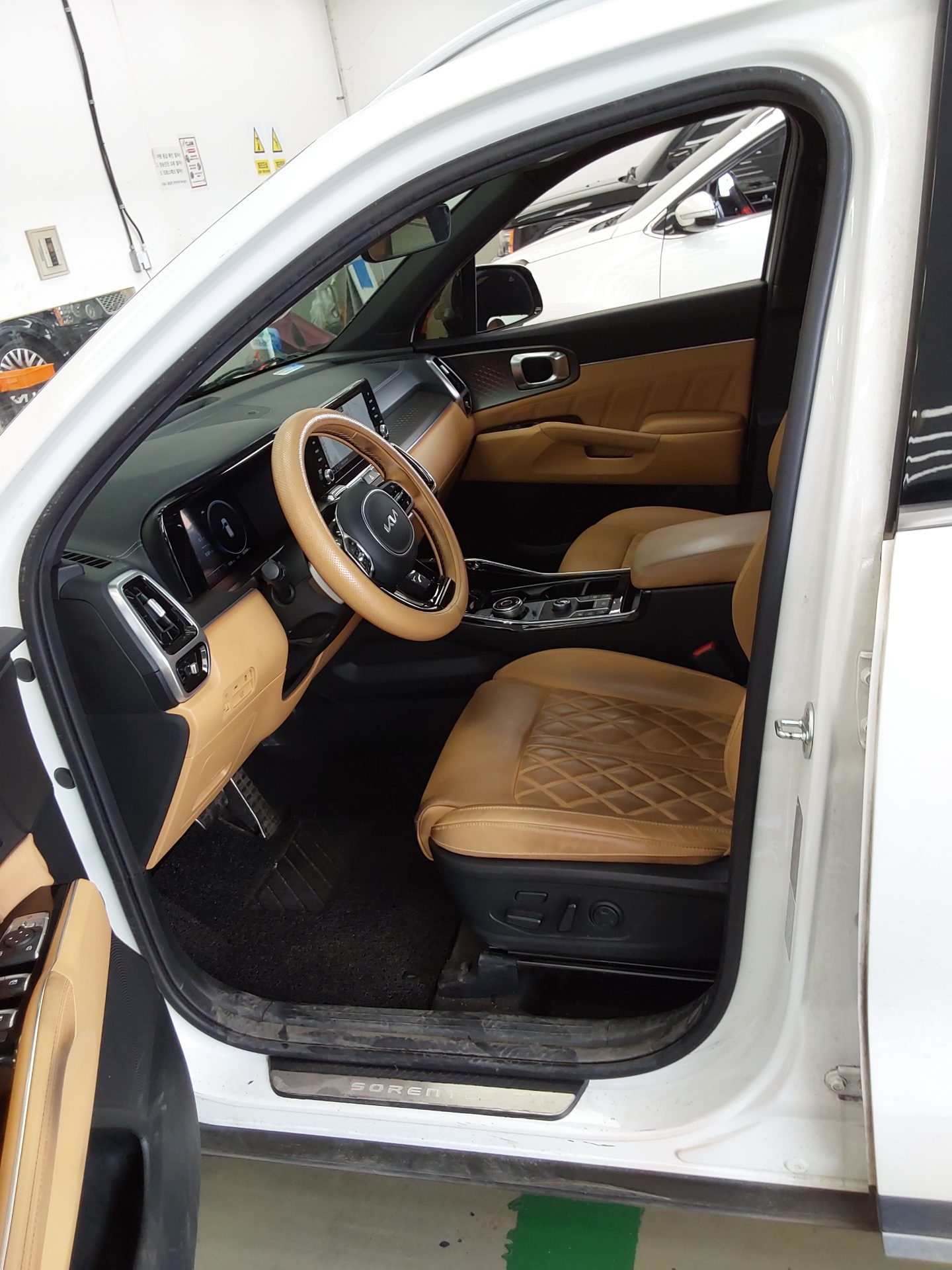 2023 - kia sorento