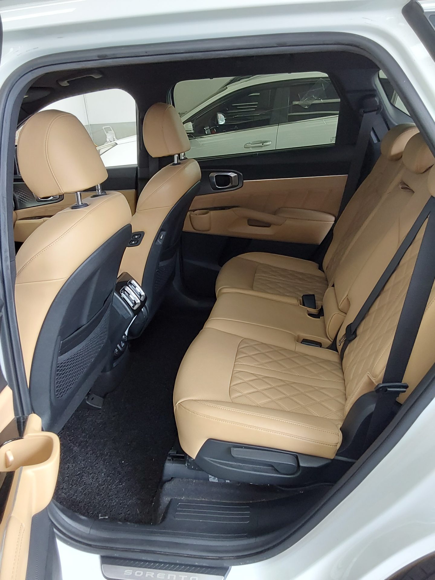 2023 - kia sorento