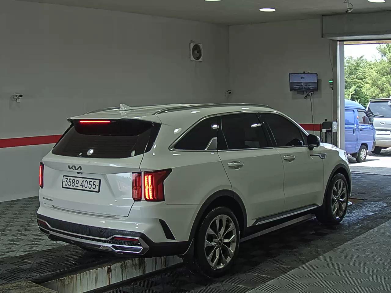 2023 - kia sorento