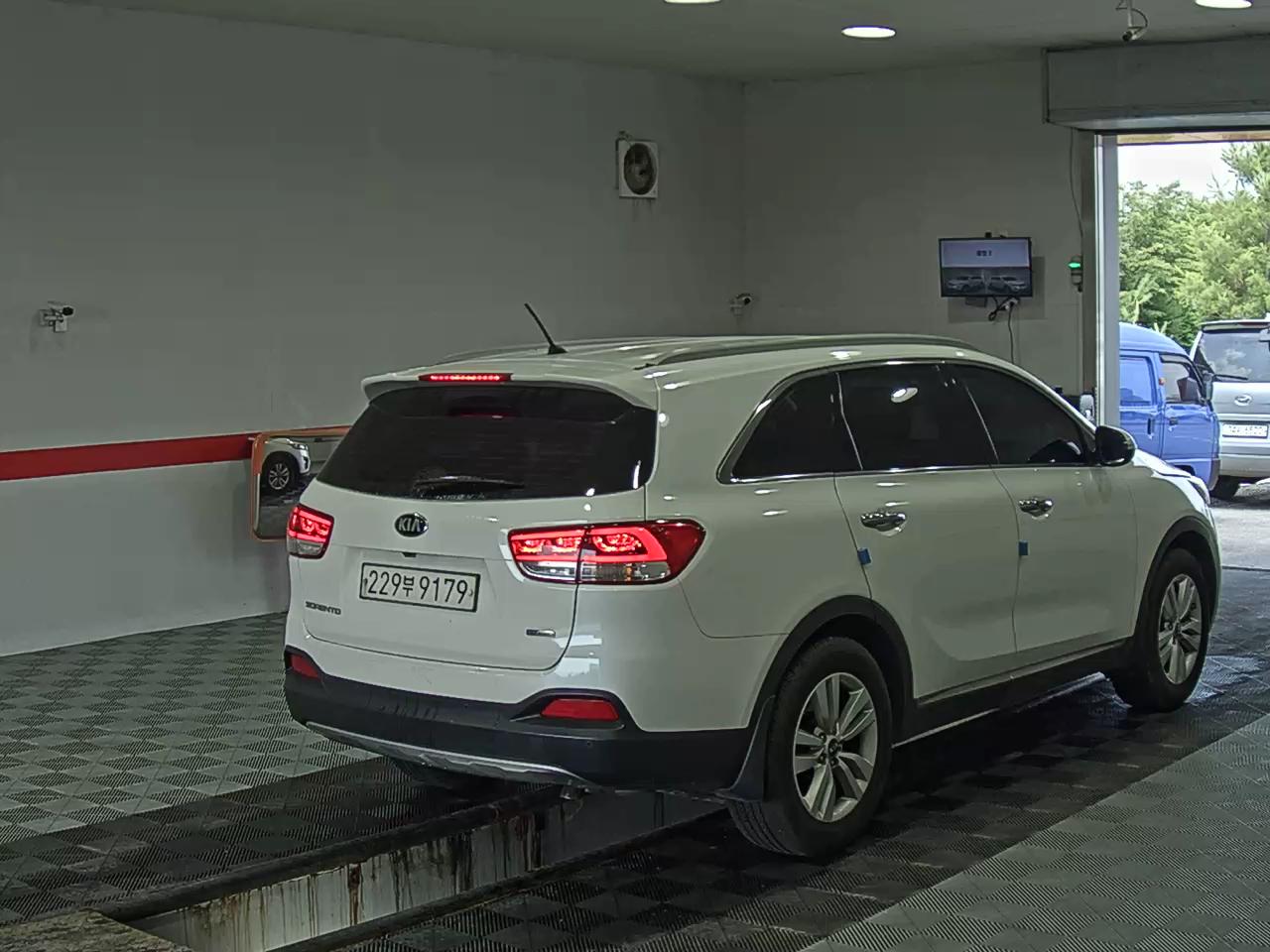 2017 - kia sorento