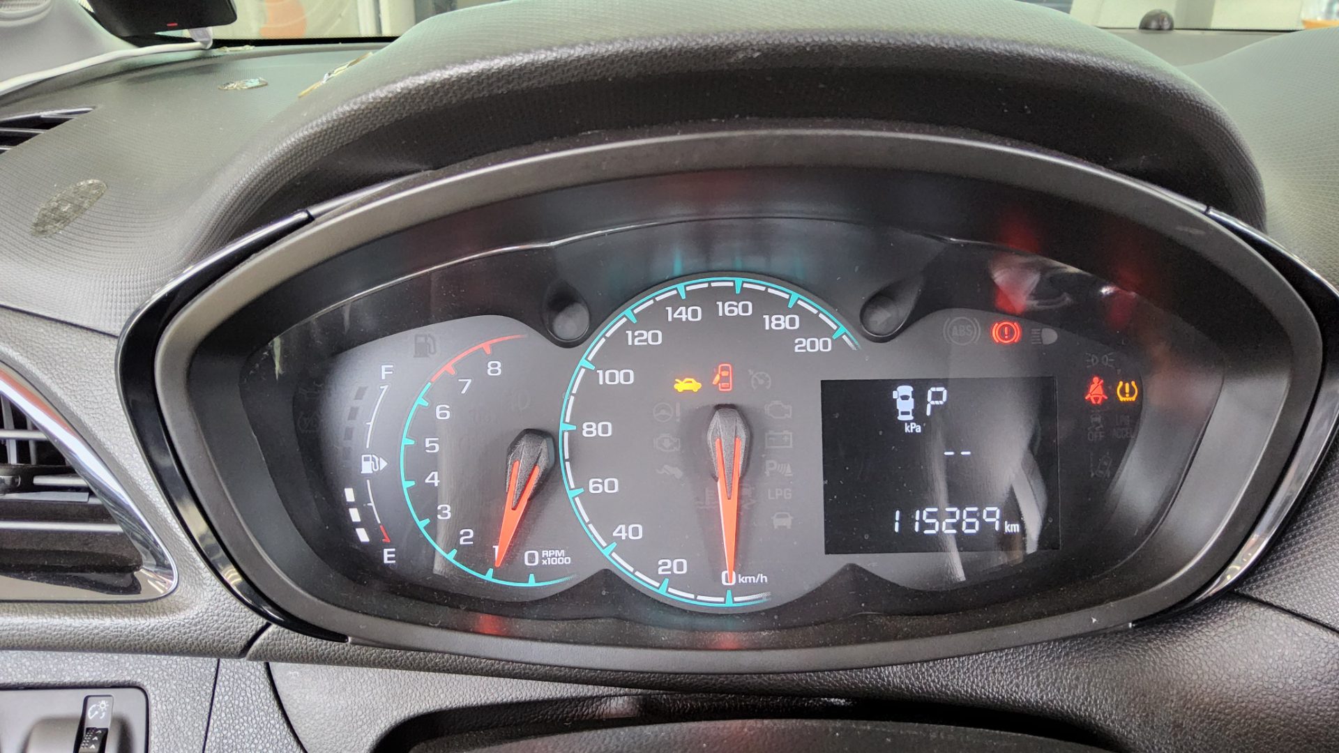 2017 - chevrolet spark