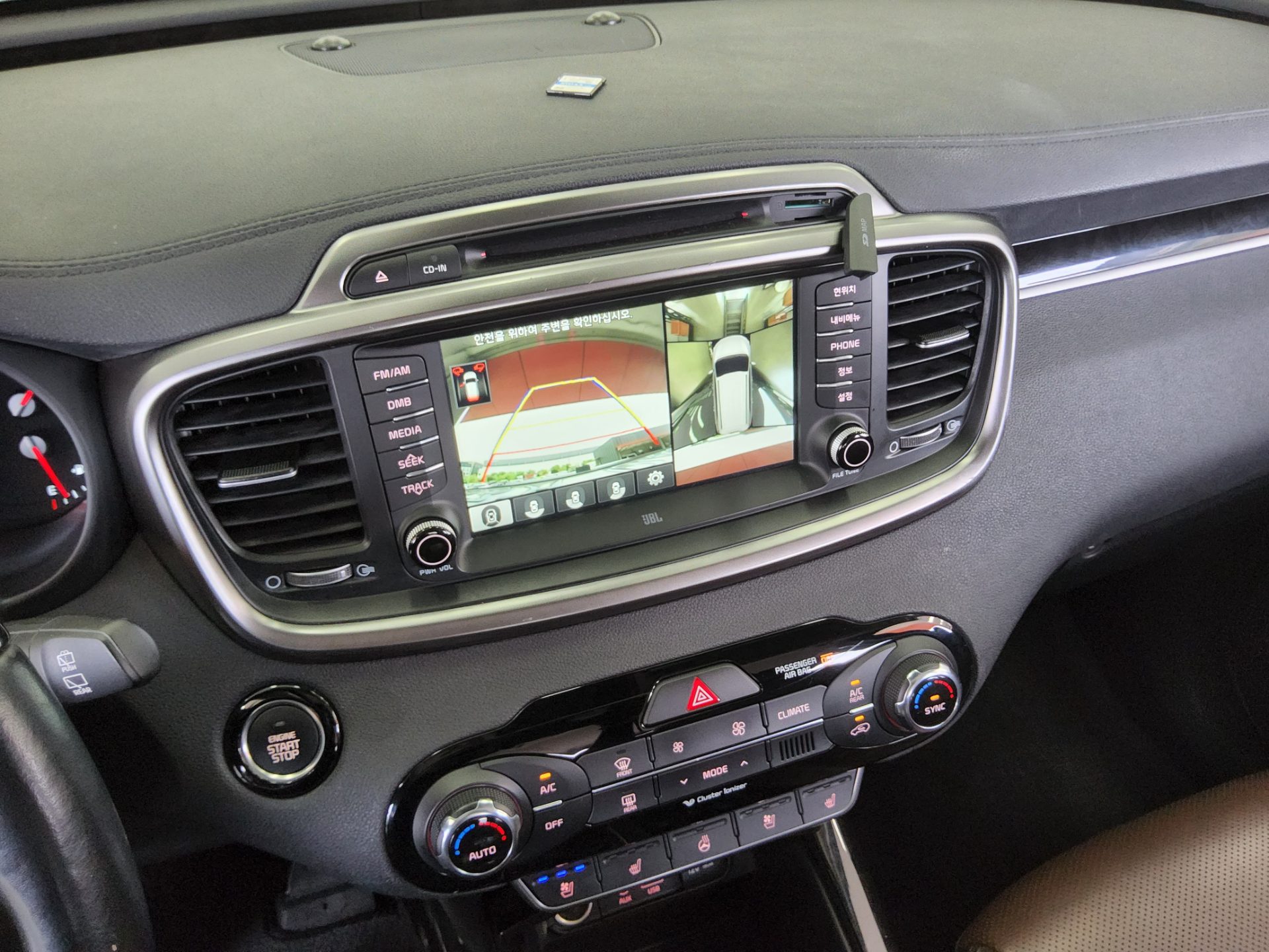 2016 - kia sorento