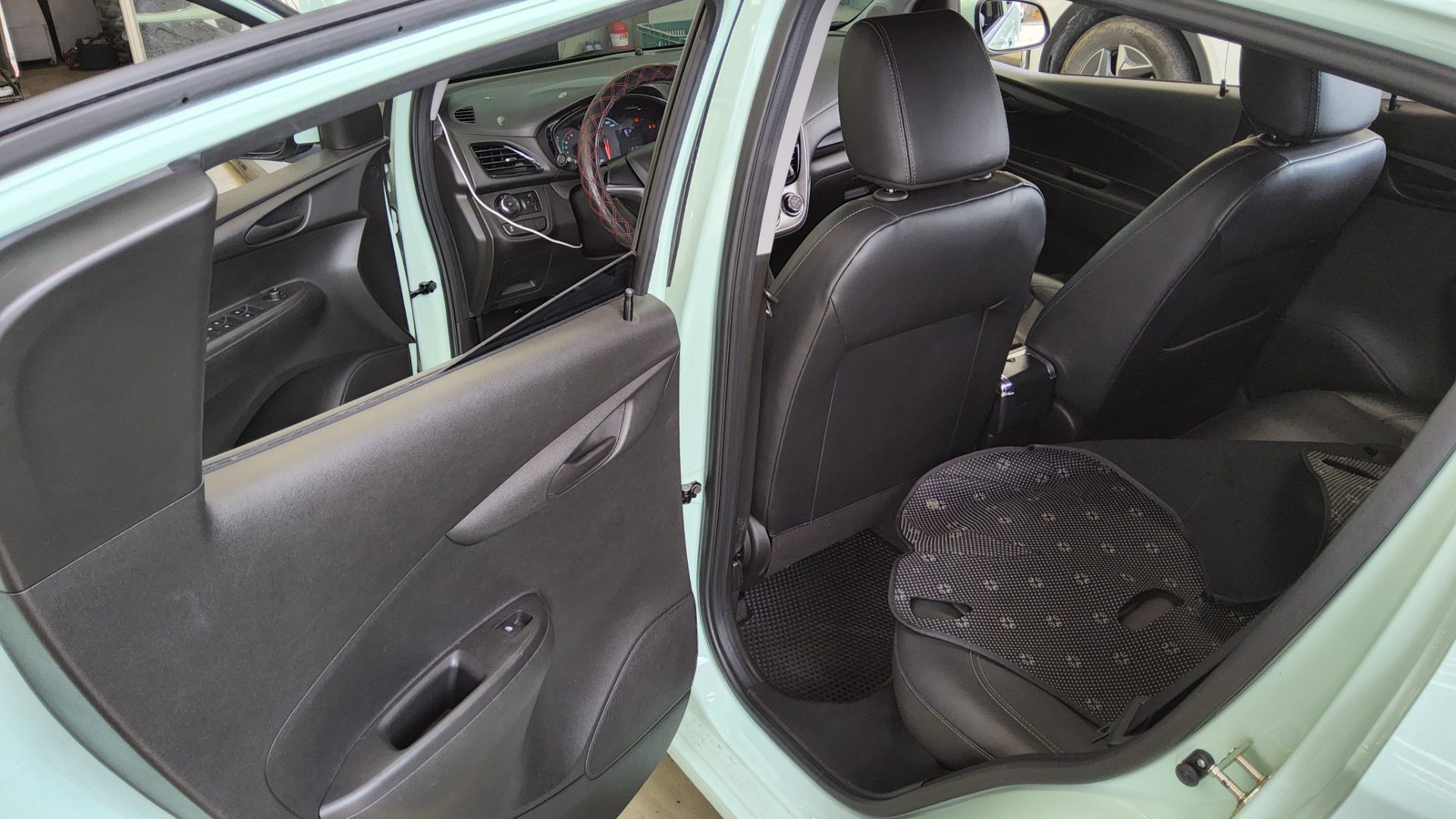 2017 - chevrolet spark