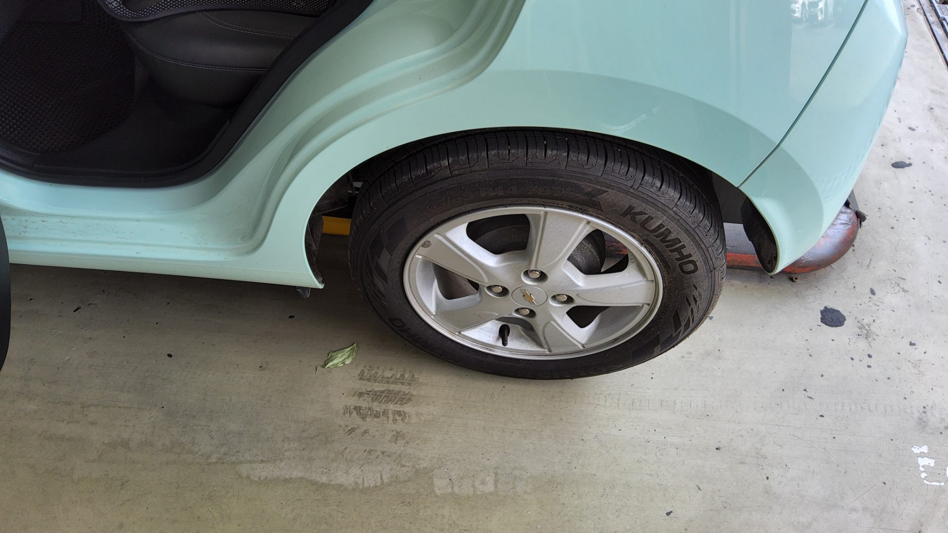 2017 - chevrolet spark
