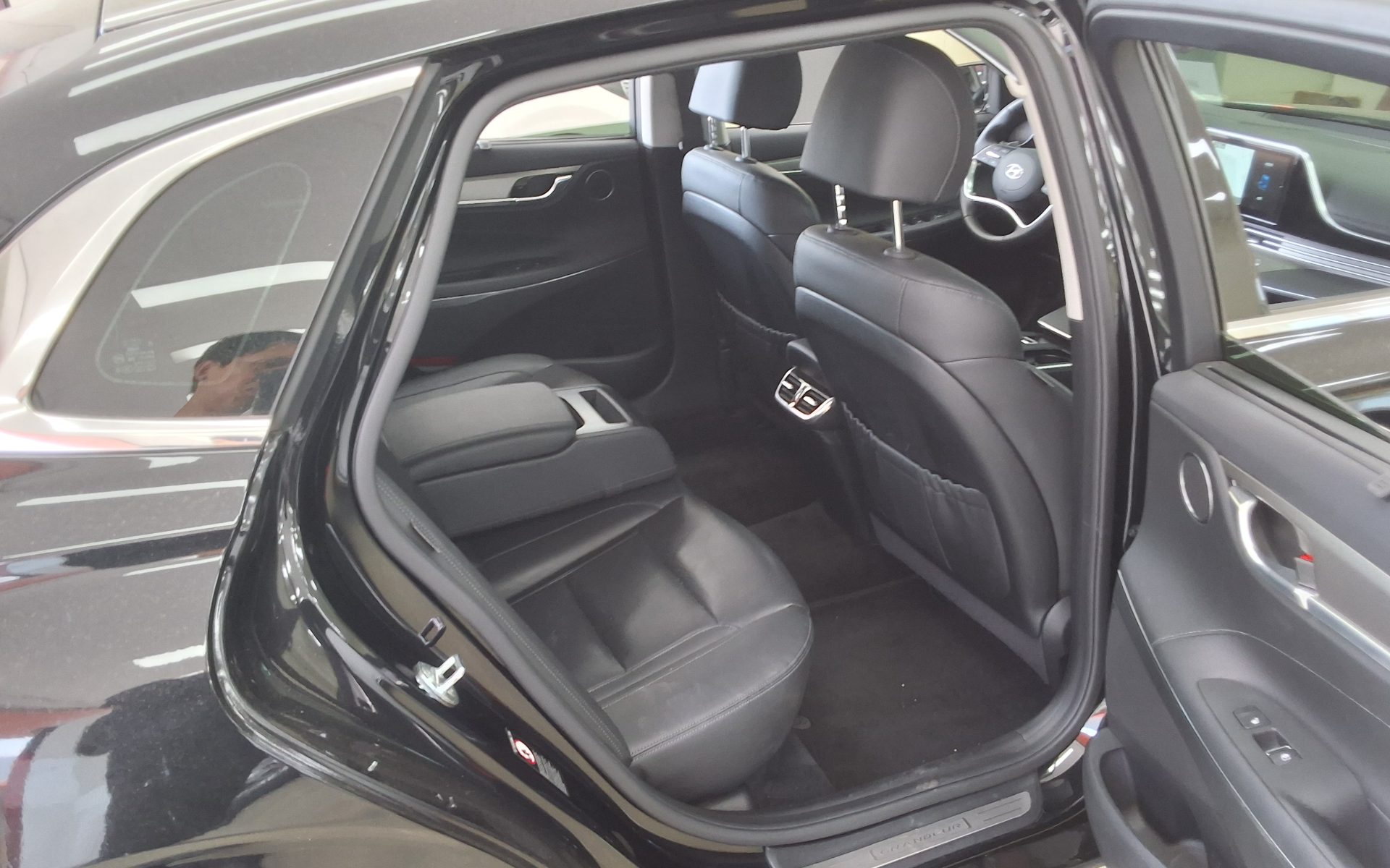 2022 - hyundai grandeur