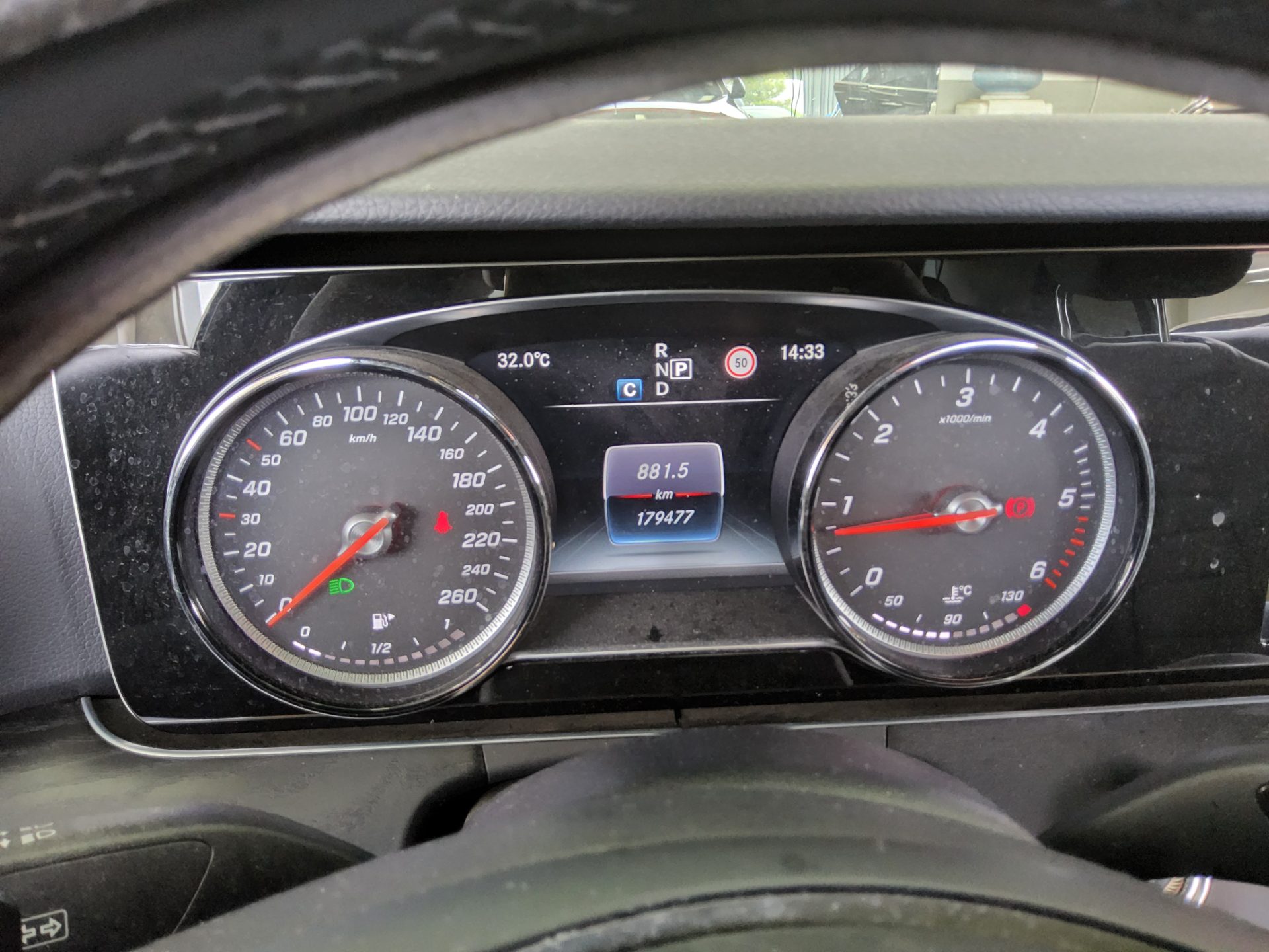 2017 - mercedes-benz e220d