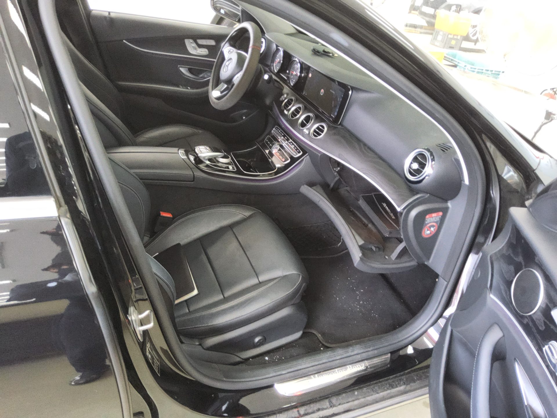 2017 - mercedes-benz e220d