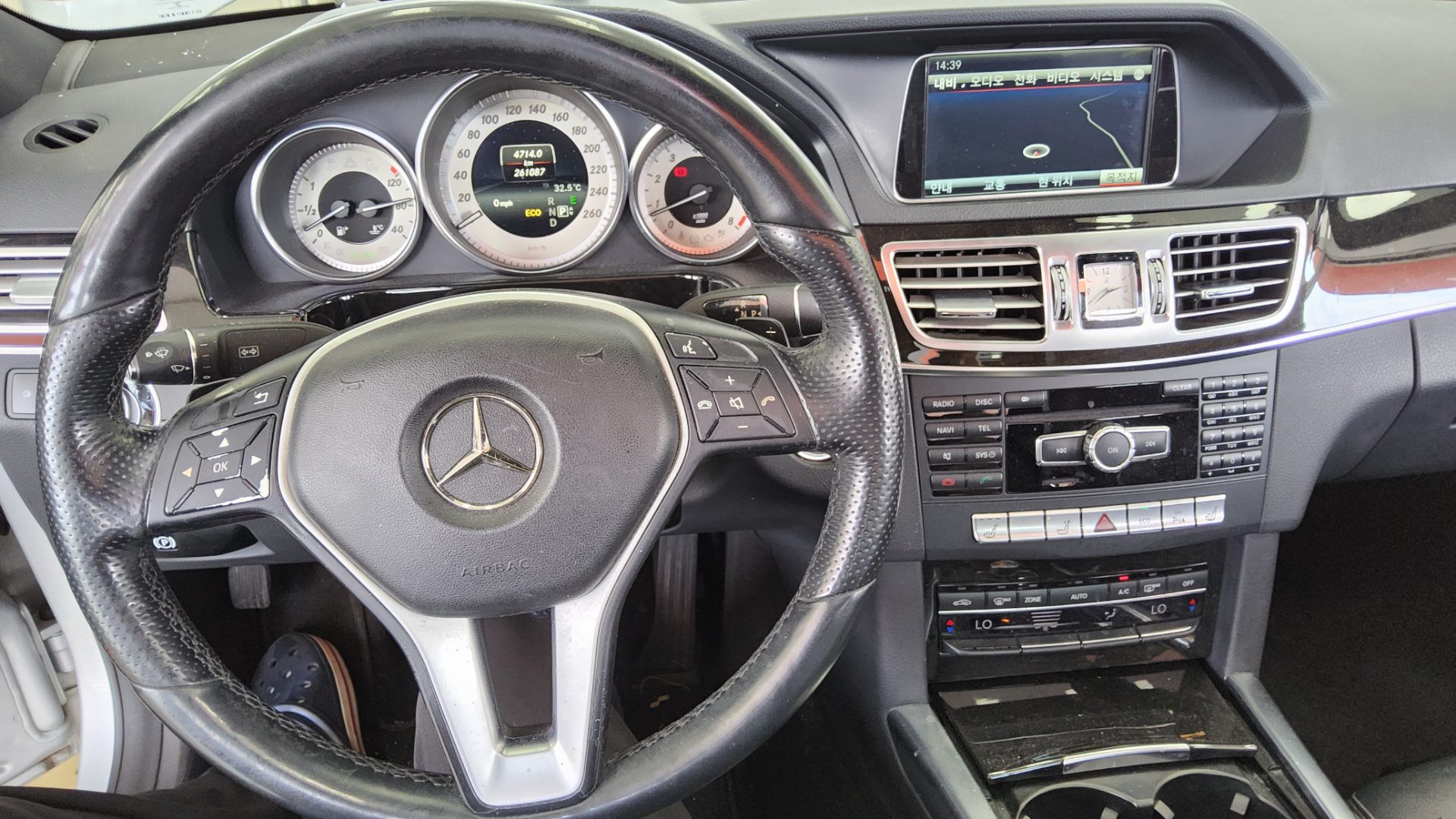 2014 - mercedes-benz e300