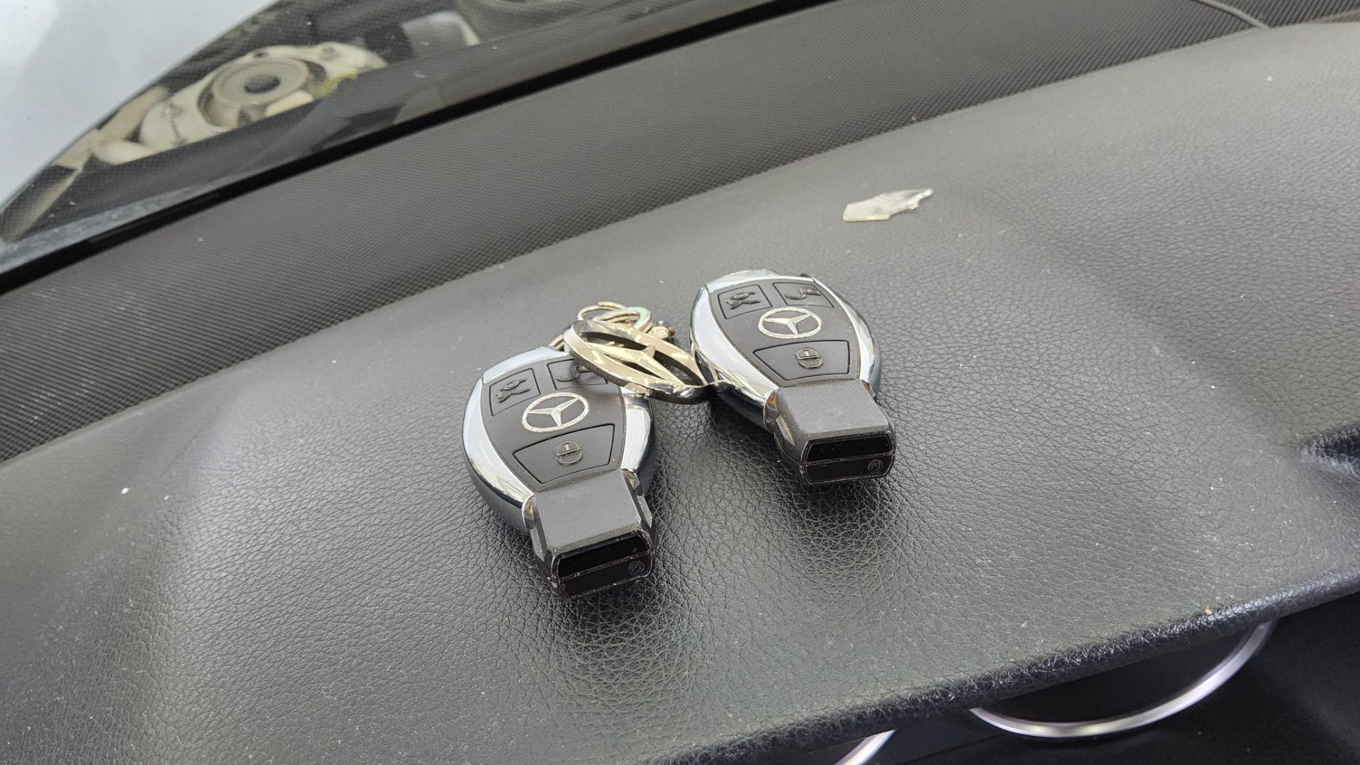 2014 - mercedes-benz e300