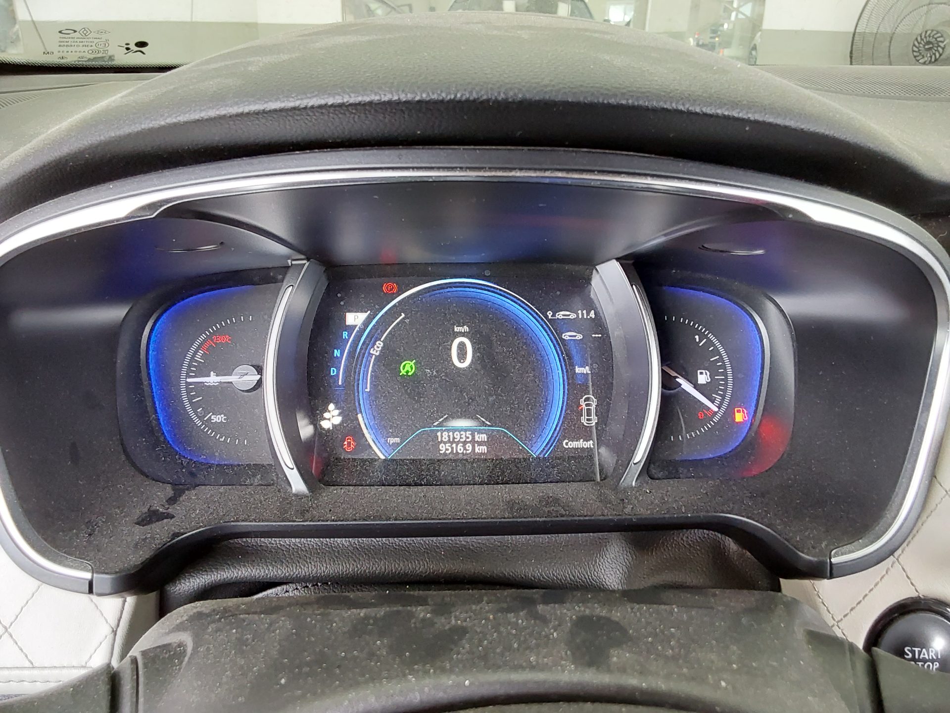 2019 - renault sm6