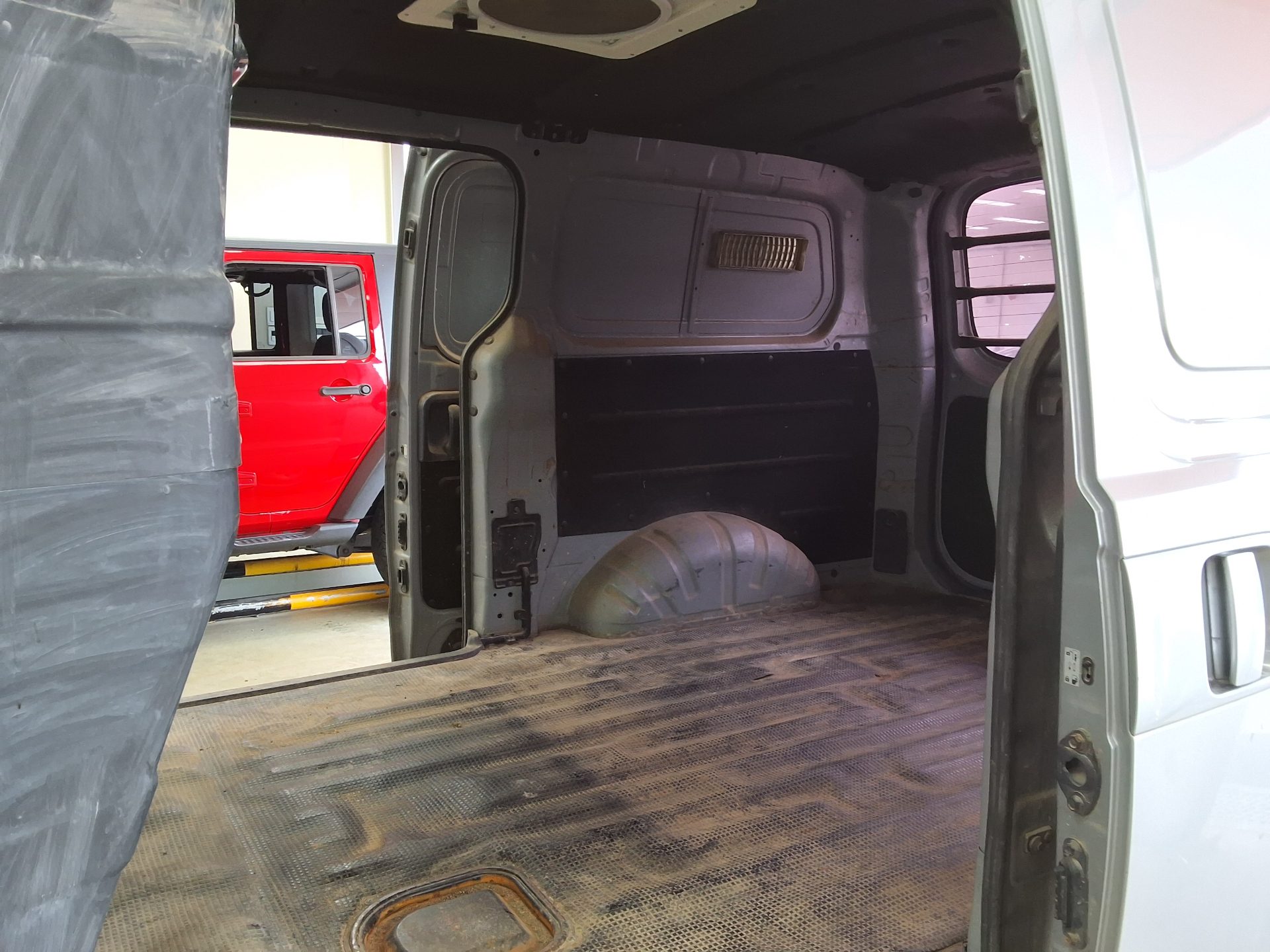 2019 - hyundai grand starex