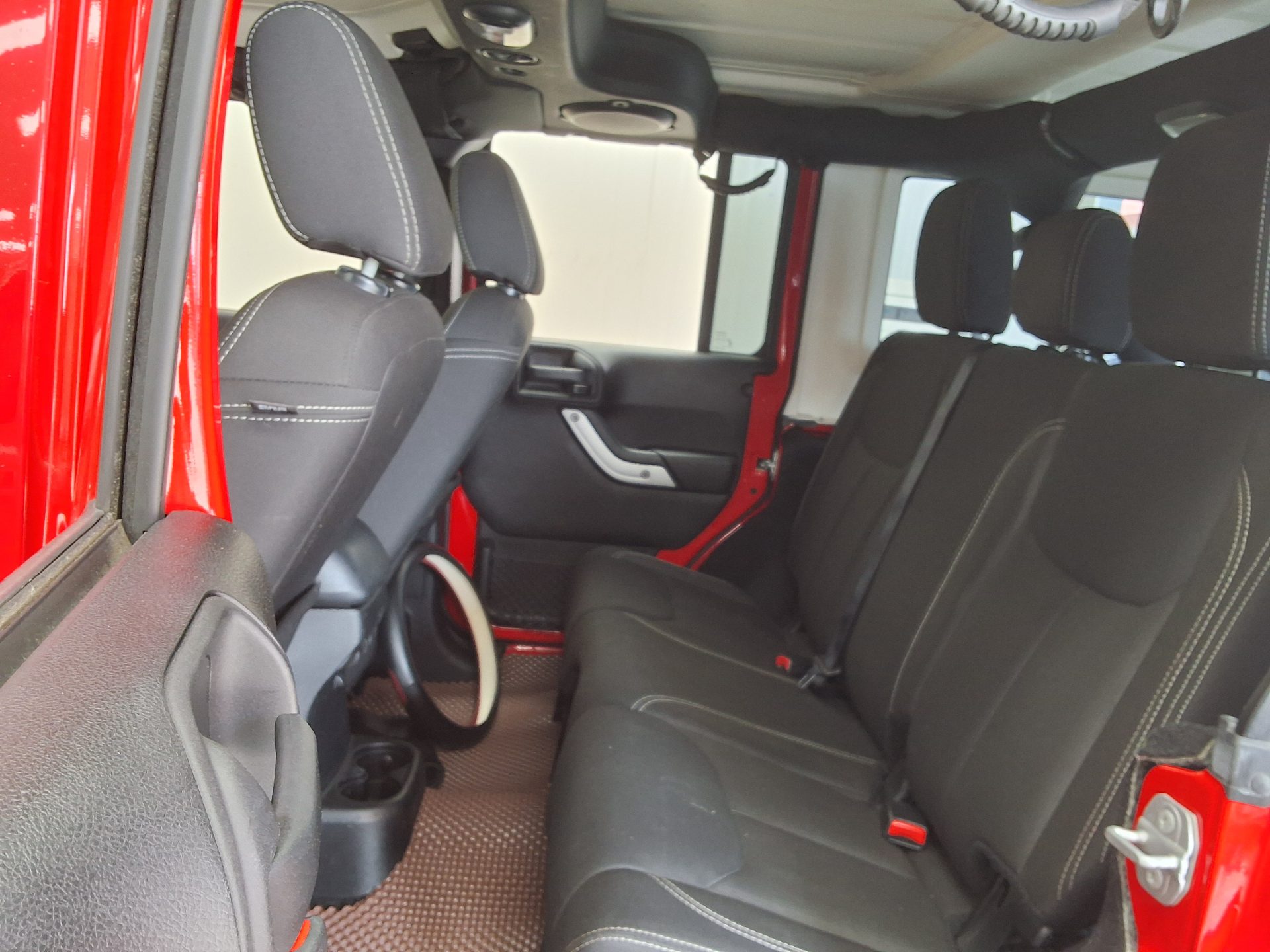 2016 - jeep wrangler