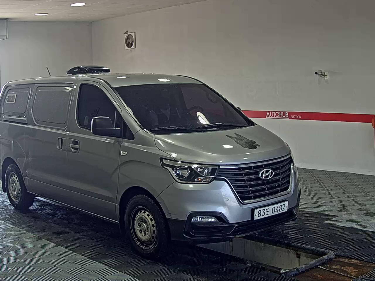 2019 - hyundai grand starex