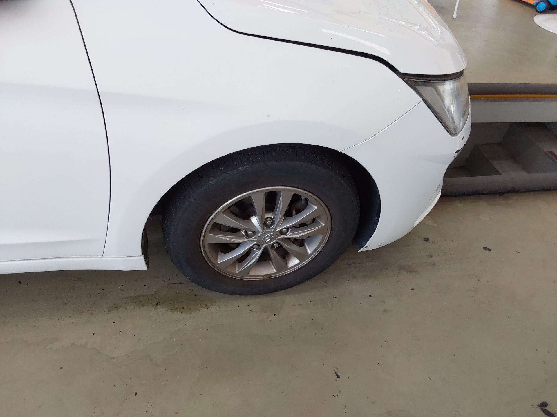 2019 - hyundai avante