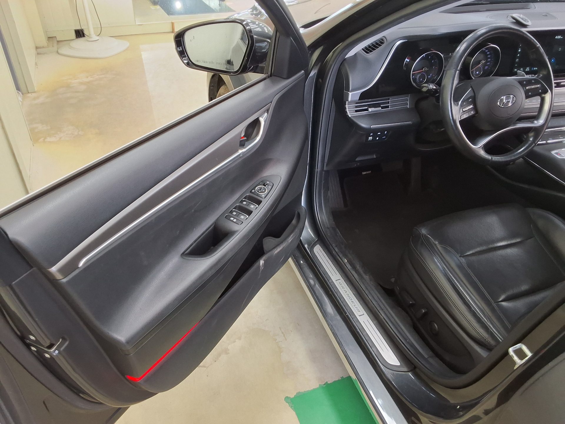 2021 - hyundai grandeur