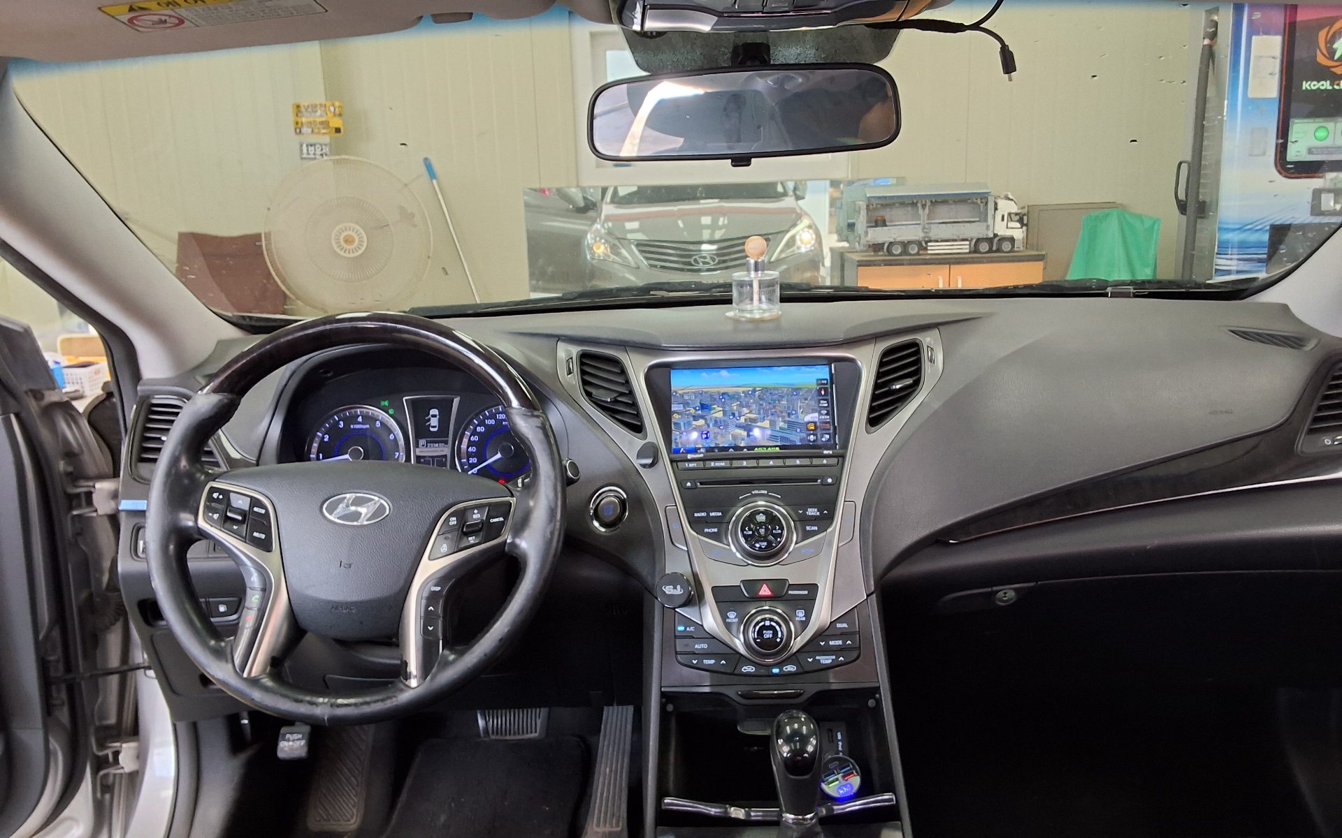 2014 - hyundai grandeur
