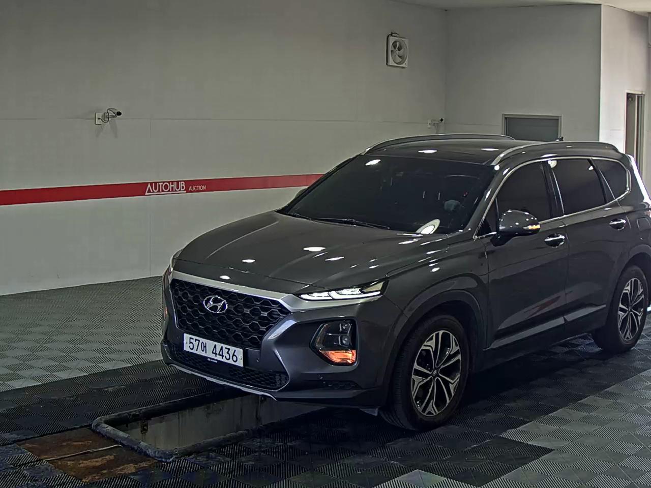 HYUNDAI SANTA FE ()