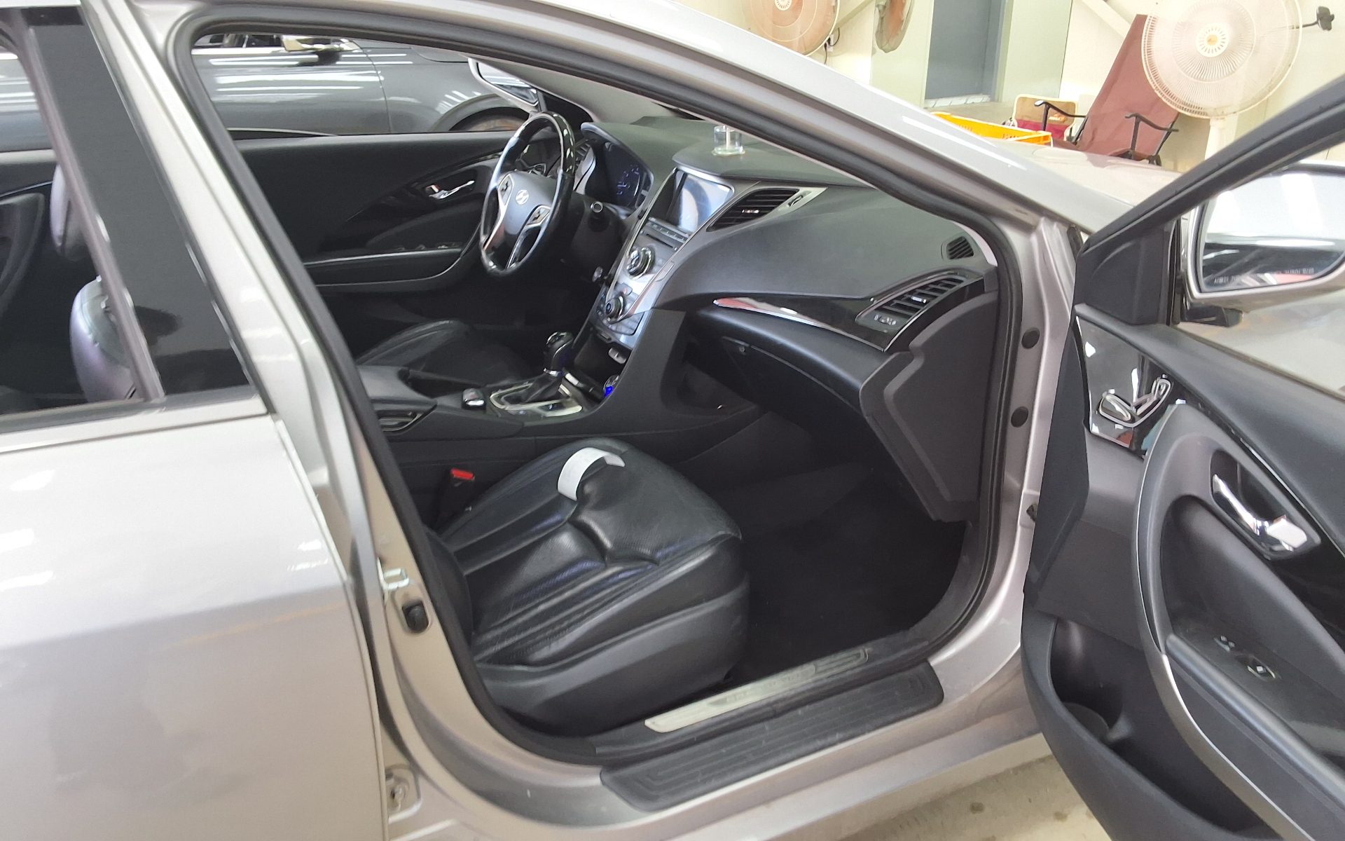 2014 - hyundai grandeur