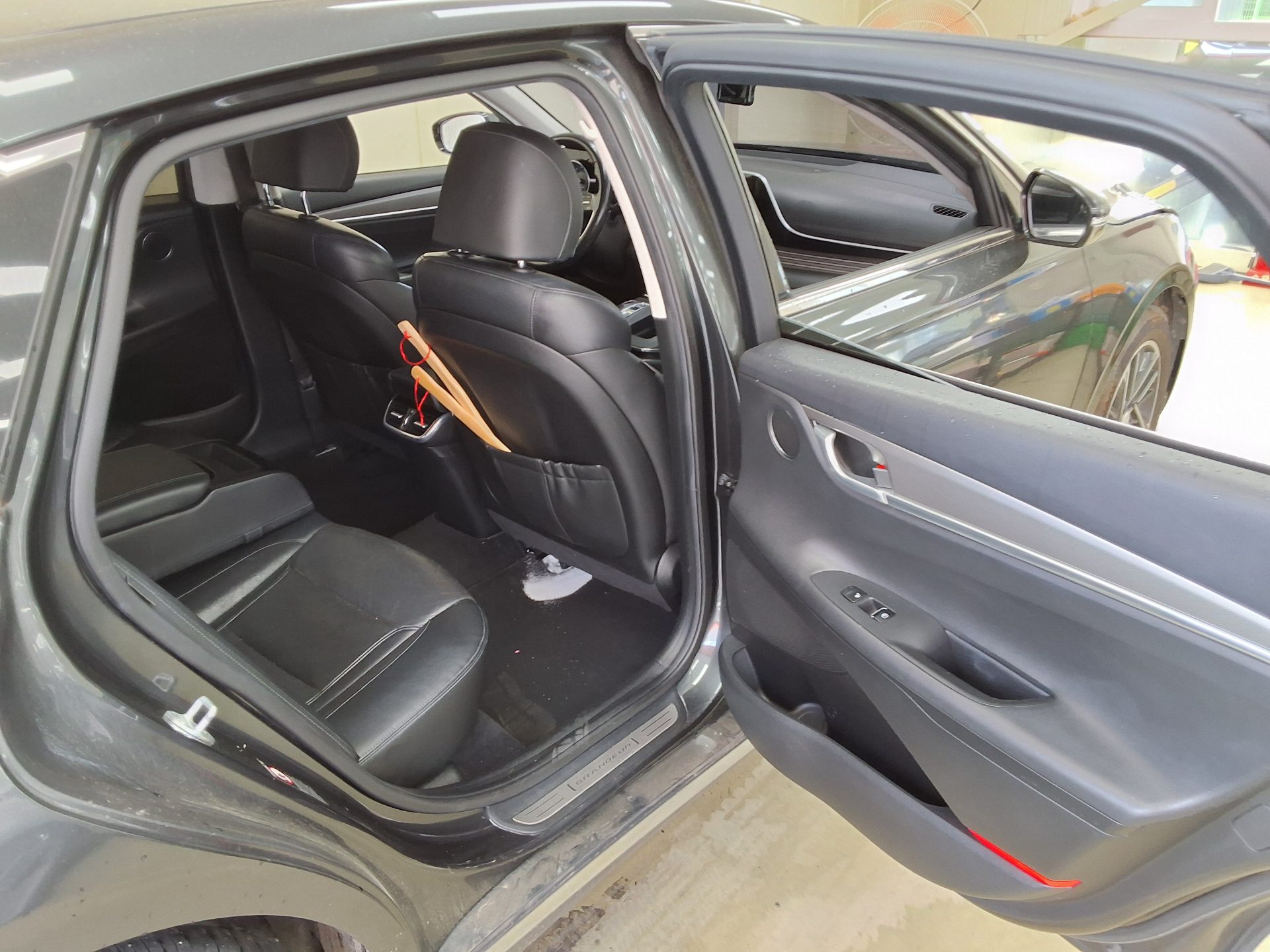 2021 - hyundai grandeur