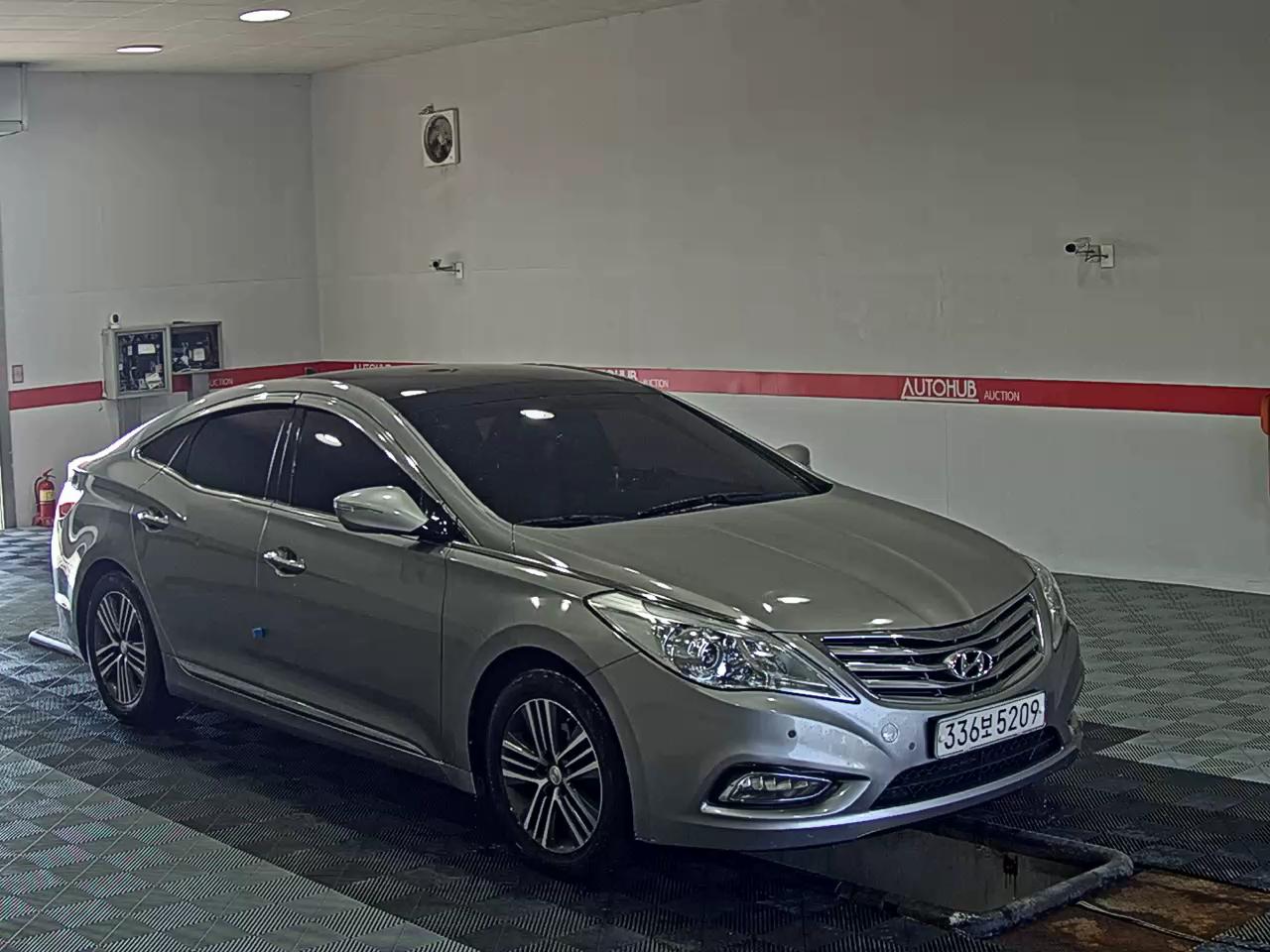 2014 - hyundai grandeur