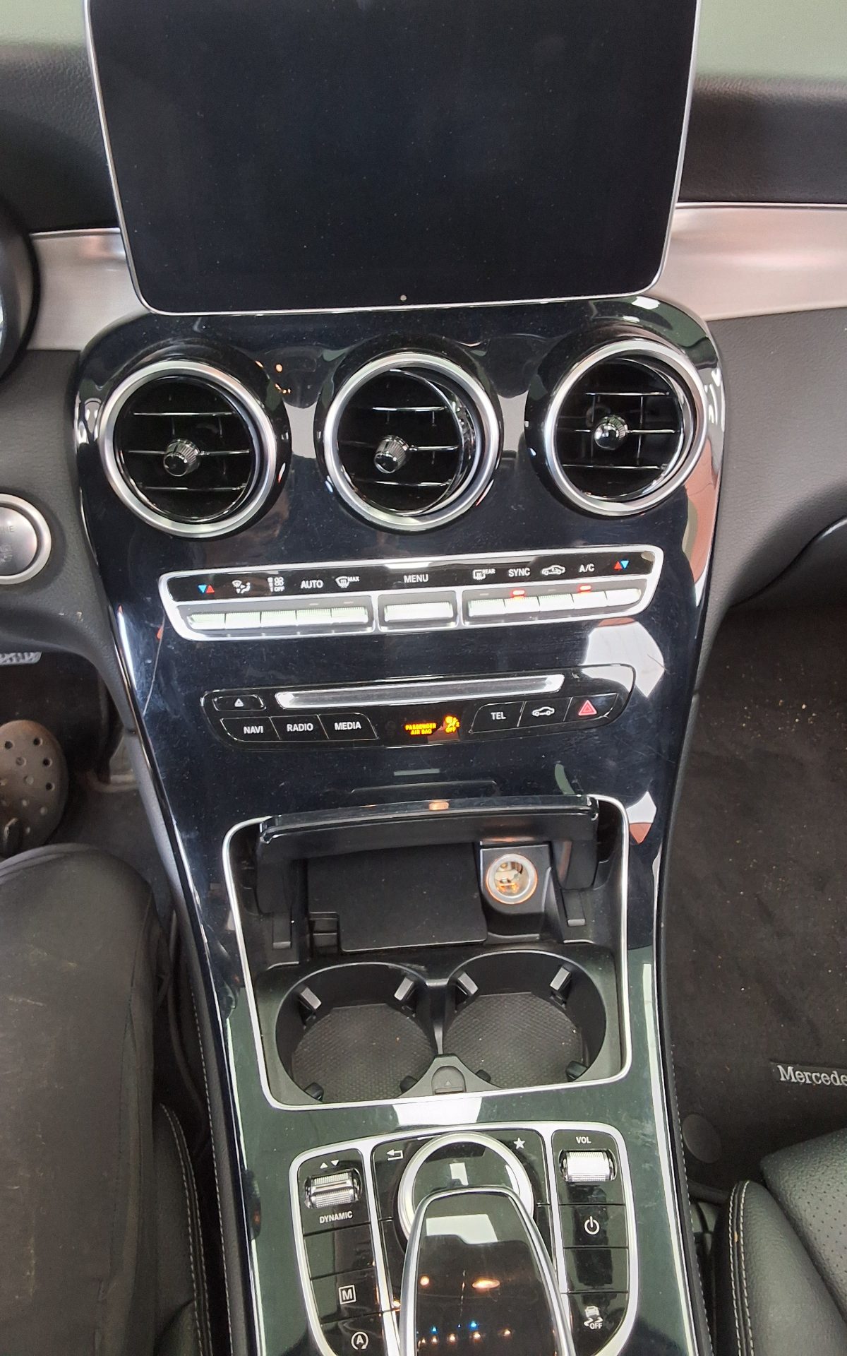 2018 - mercedes-benz glc 220d
