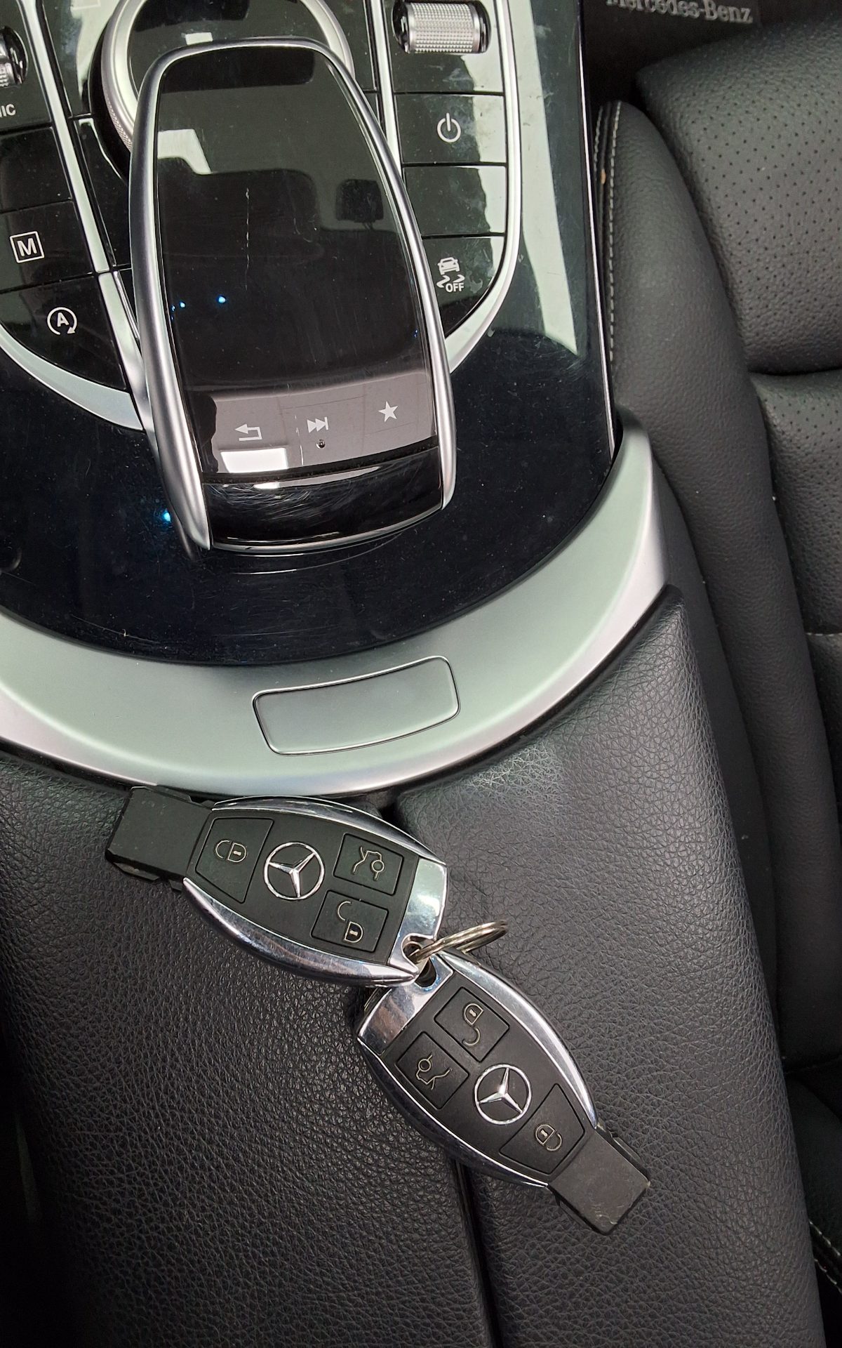 2018 - mercedes-benz glc 220d