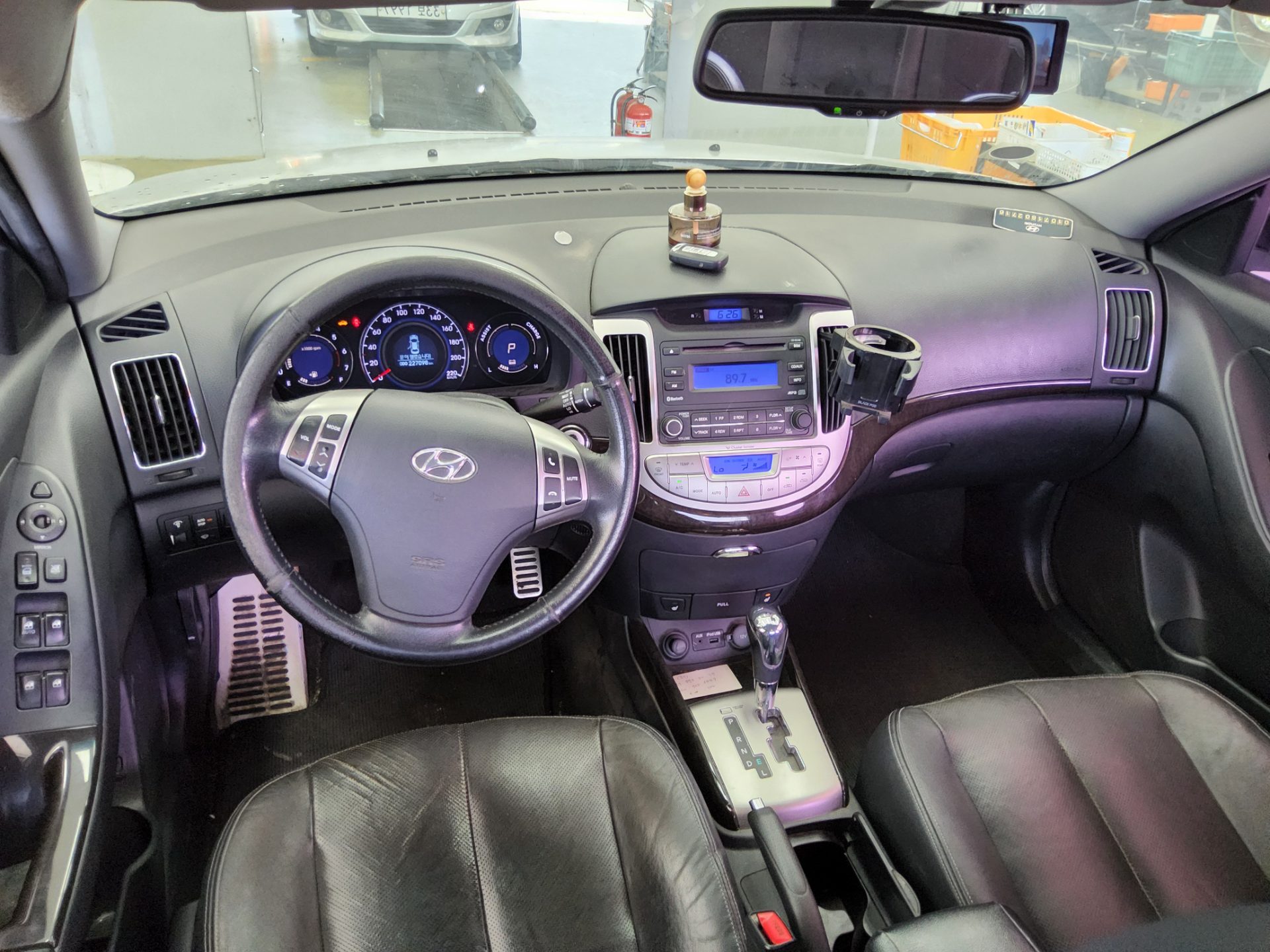 2014 - hyundai avante