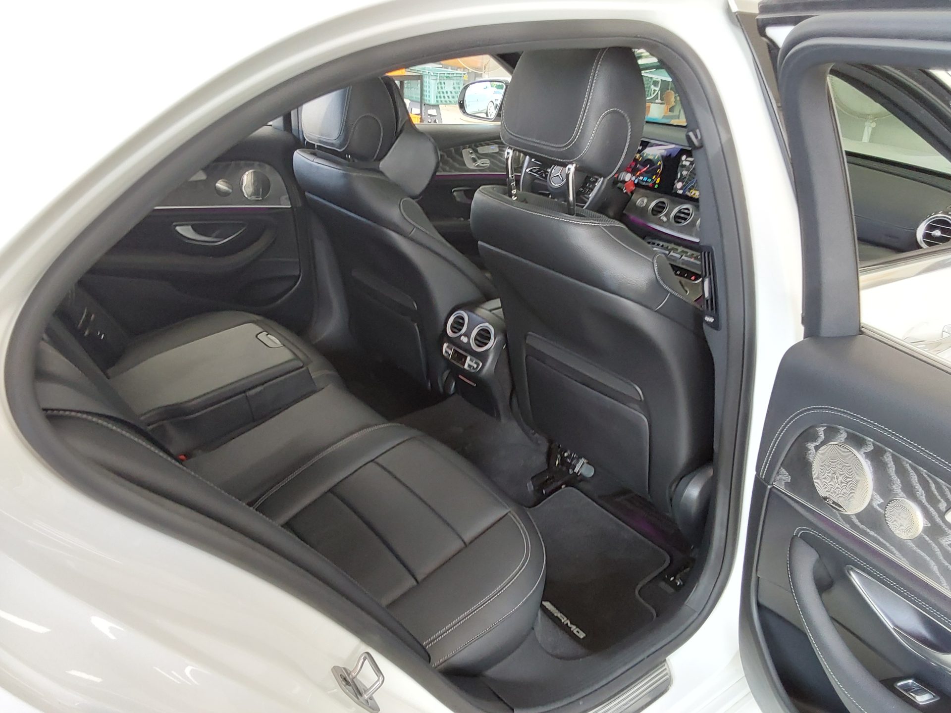 2022 - mercedes-benz e350