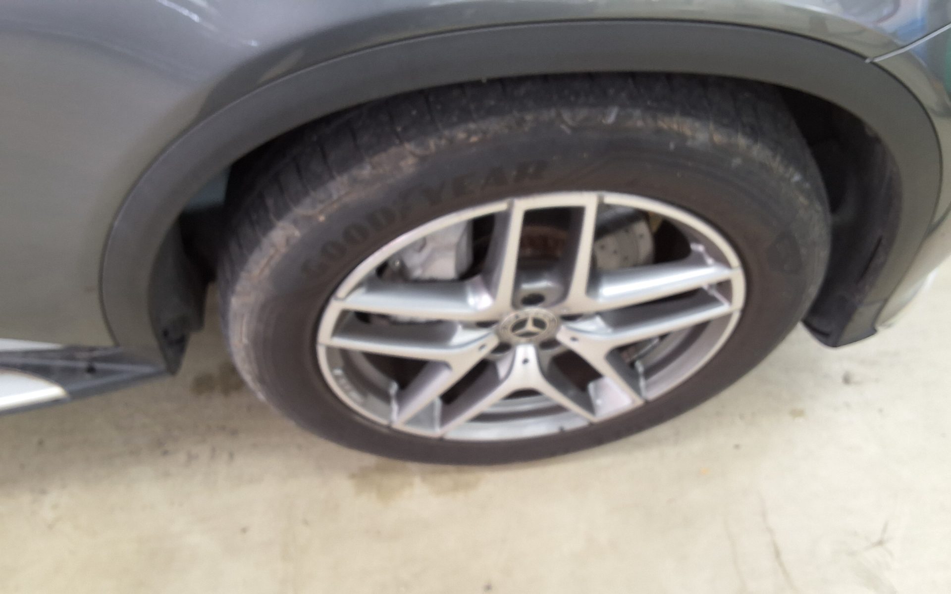 2018 - mercedes-benz glc 220d