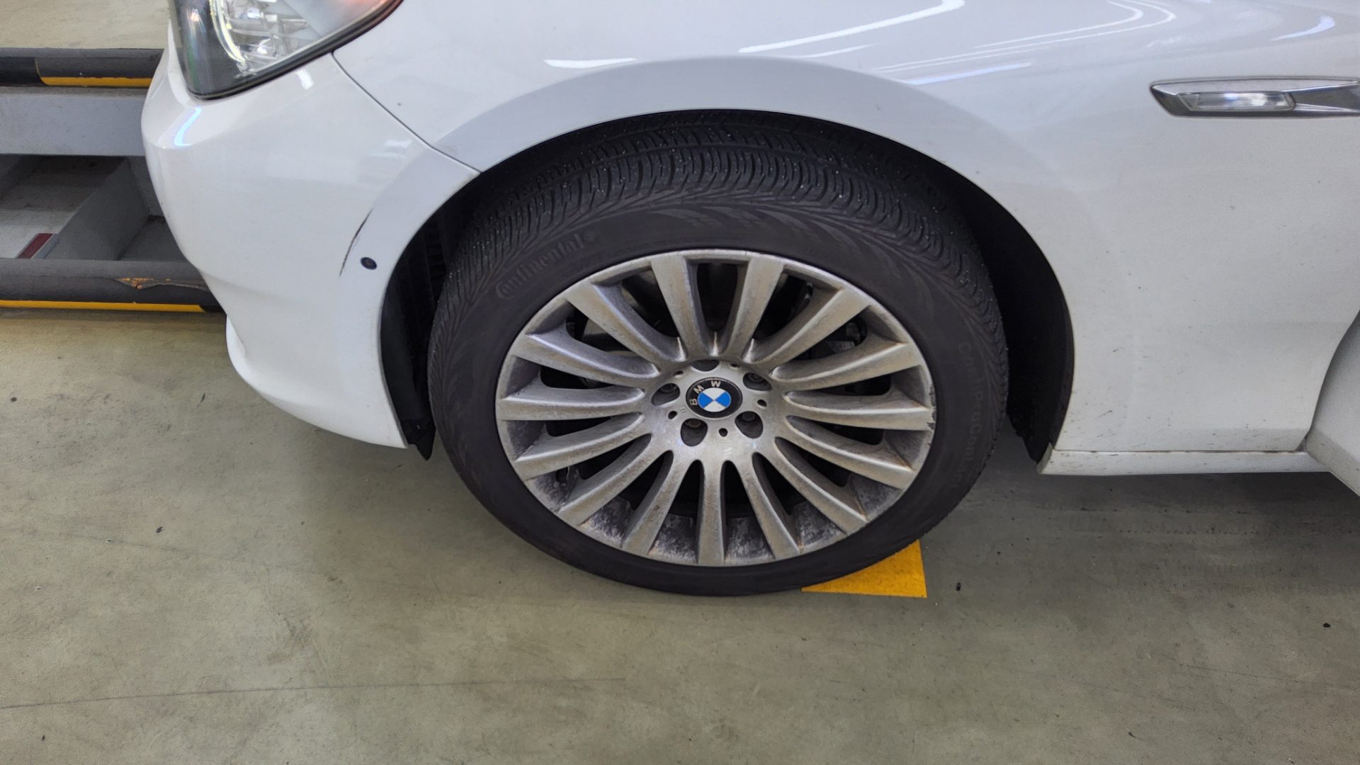 2013 - bmw gran turismo