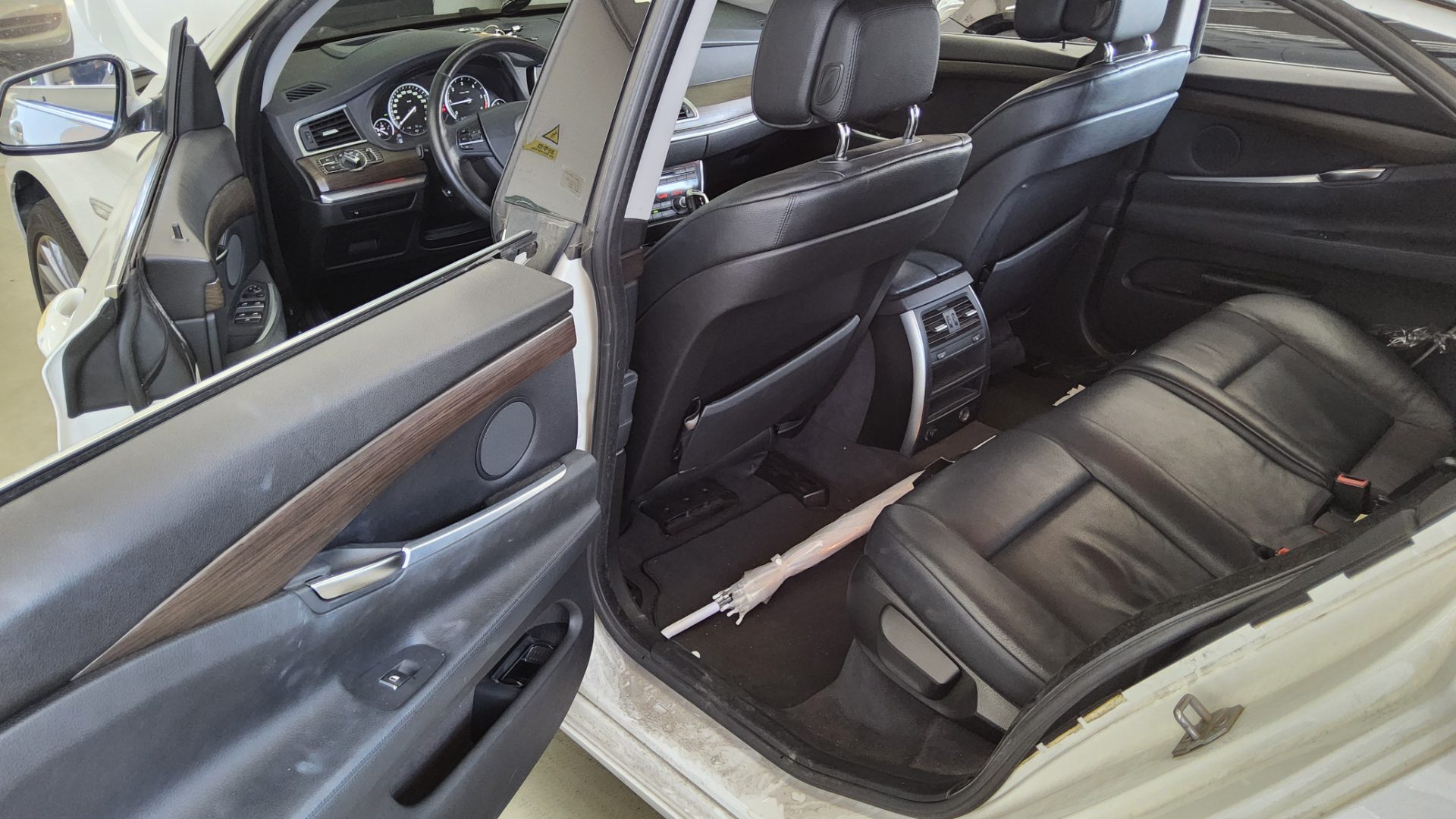 2013 - bmw gran turismo