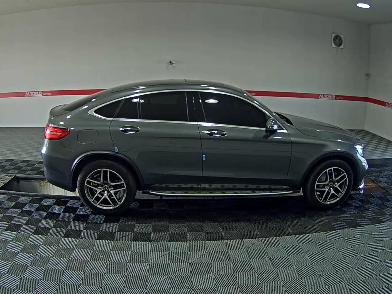 2018 - mercedes-benz glc 220d