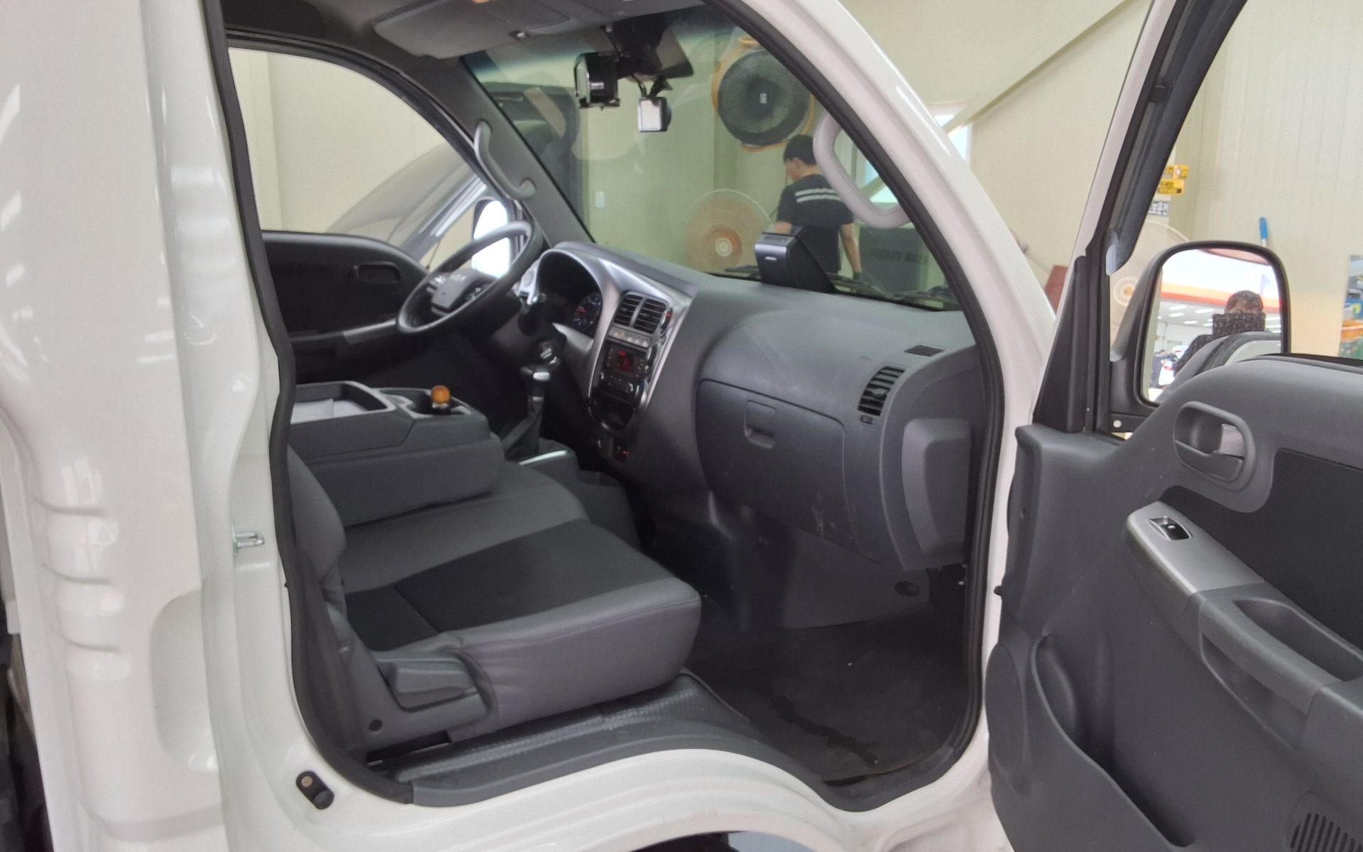 2025 - kia bongo