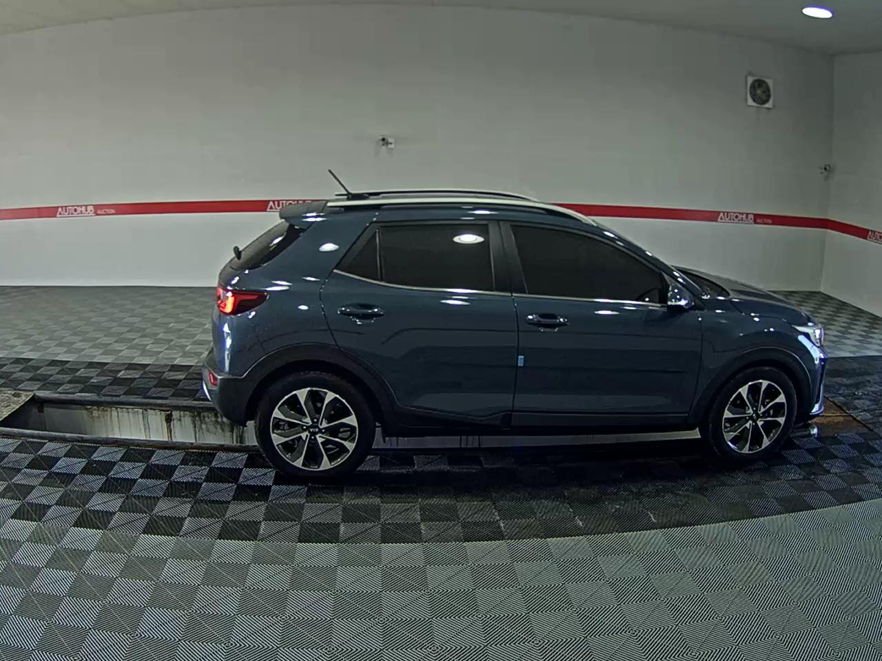 2018 - kia stonic