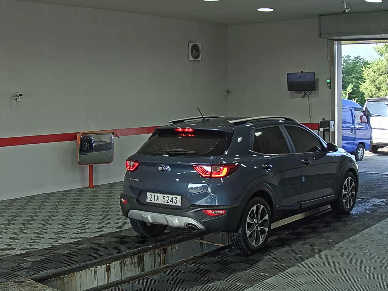 2018 - kia stonic