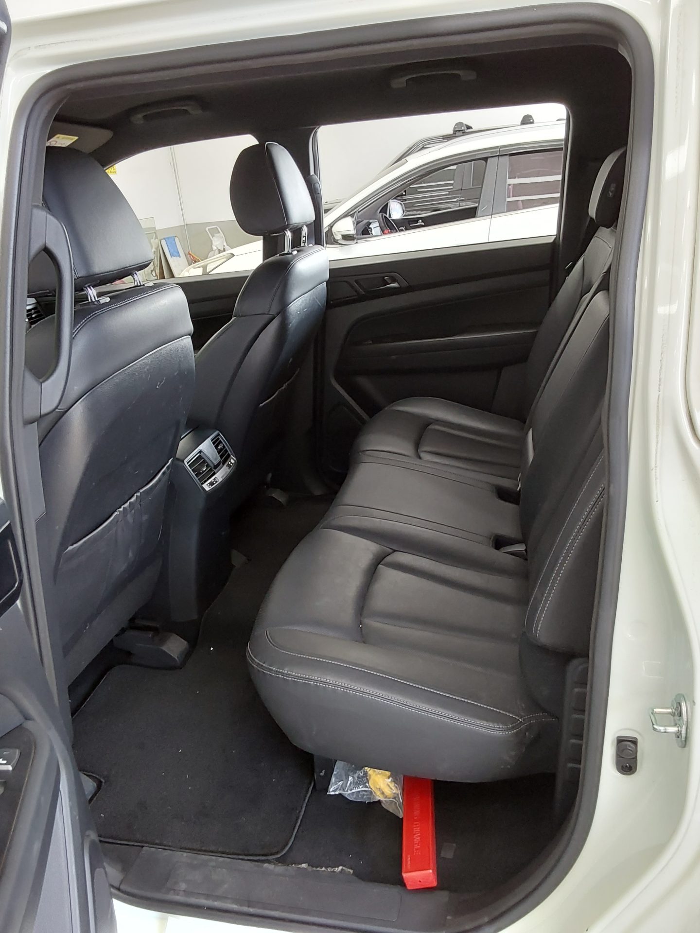 2021 - ssangyong rexton