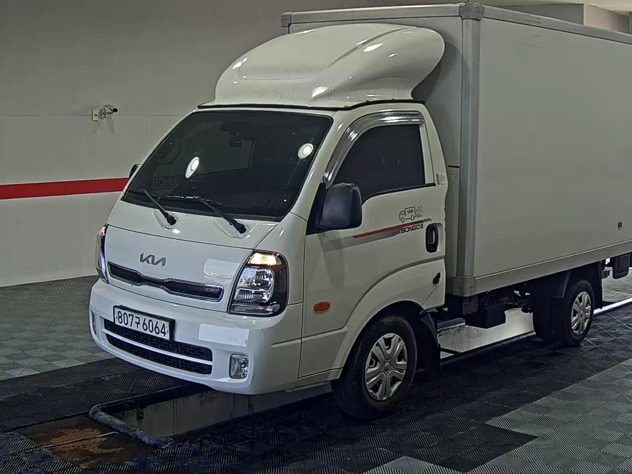 KIA BONGO III CARGO BUILT-IN BOX TRUCK LPI MODEL