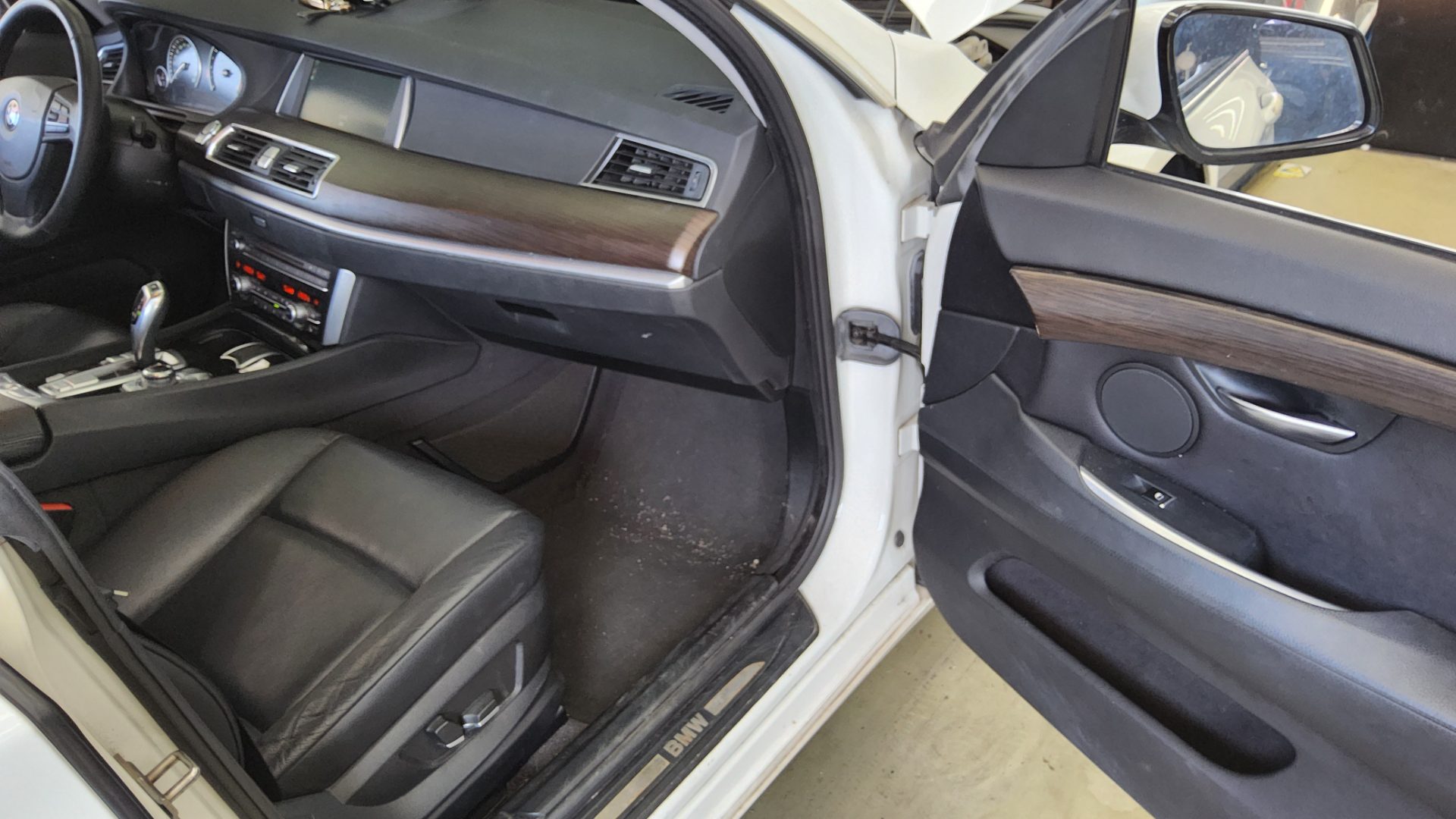 2013 - bmw gran turismo