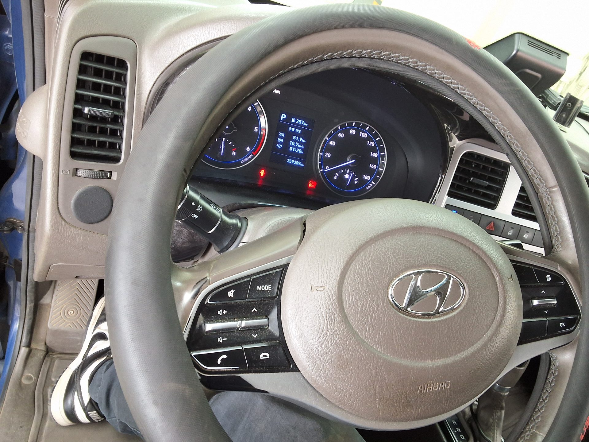 2022 - hyundai porter