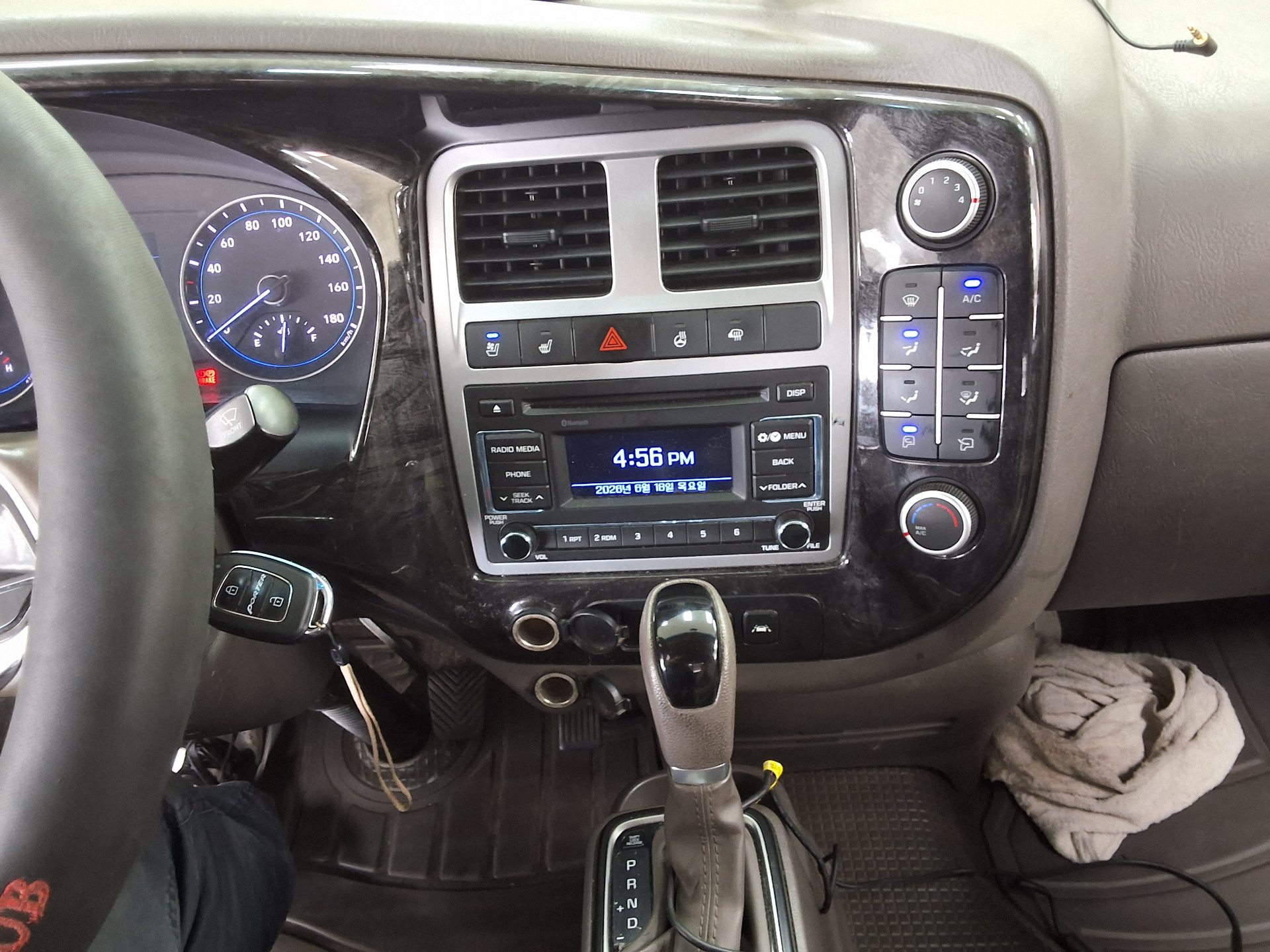 2022 - hyundai porter