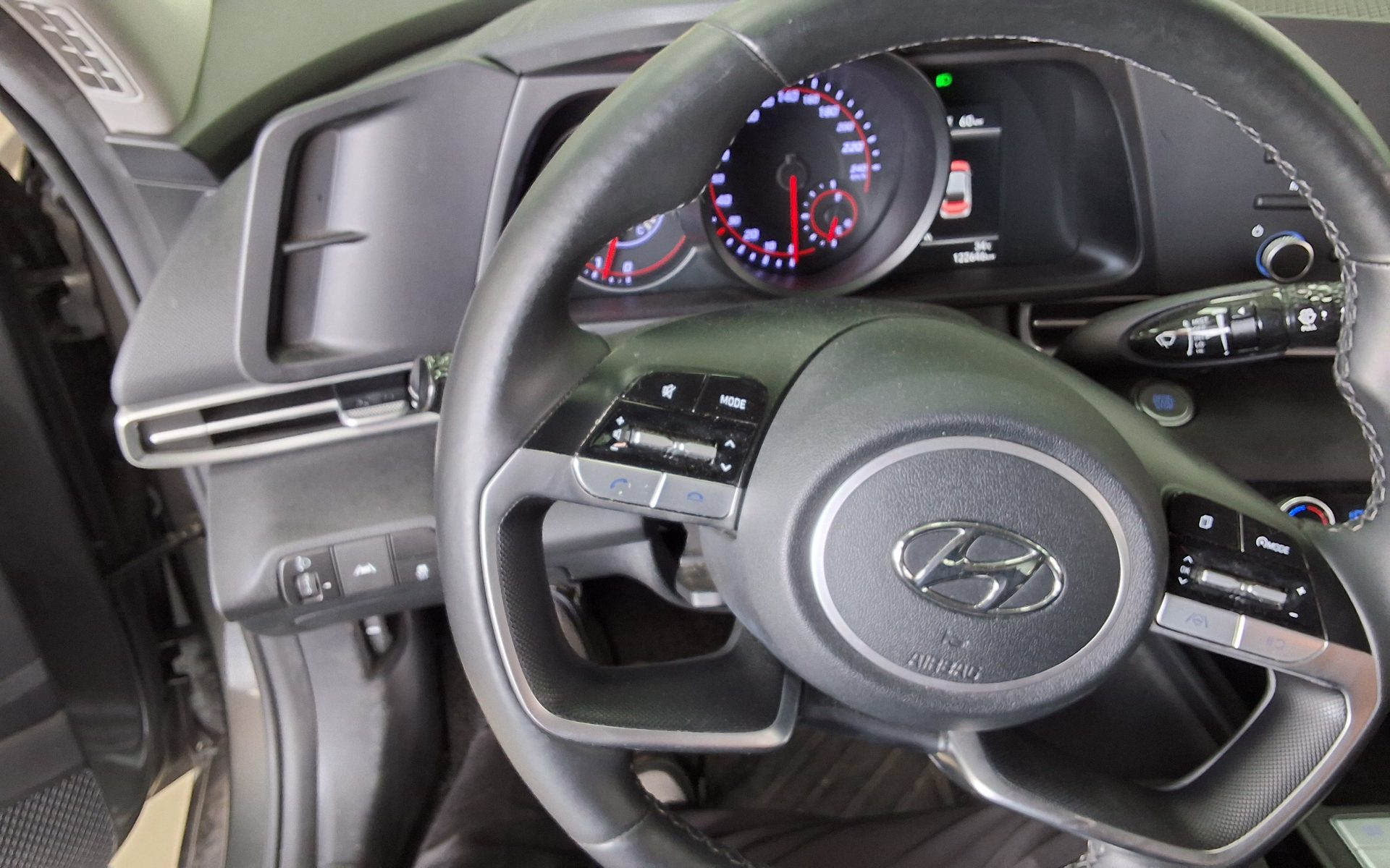 2021 - hyundai avante