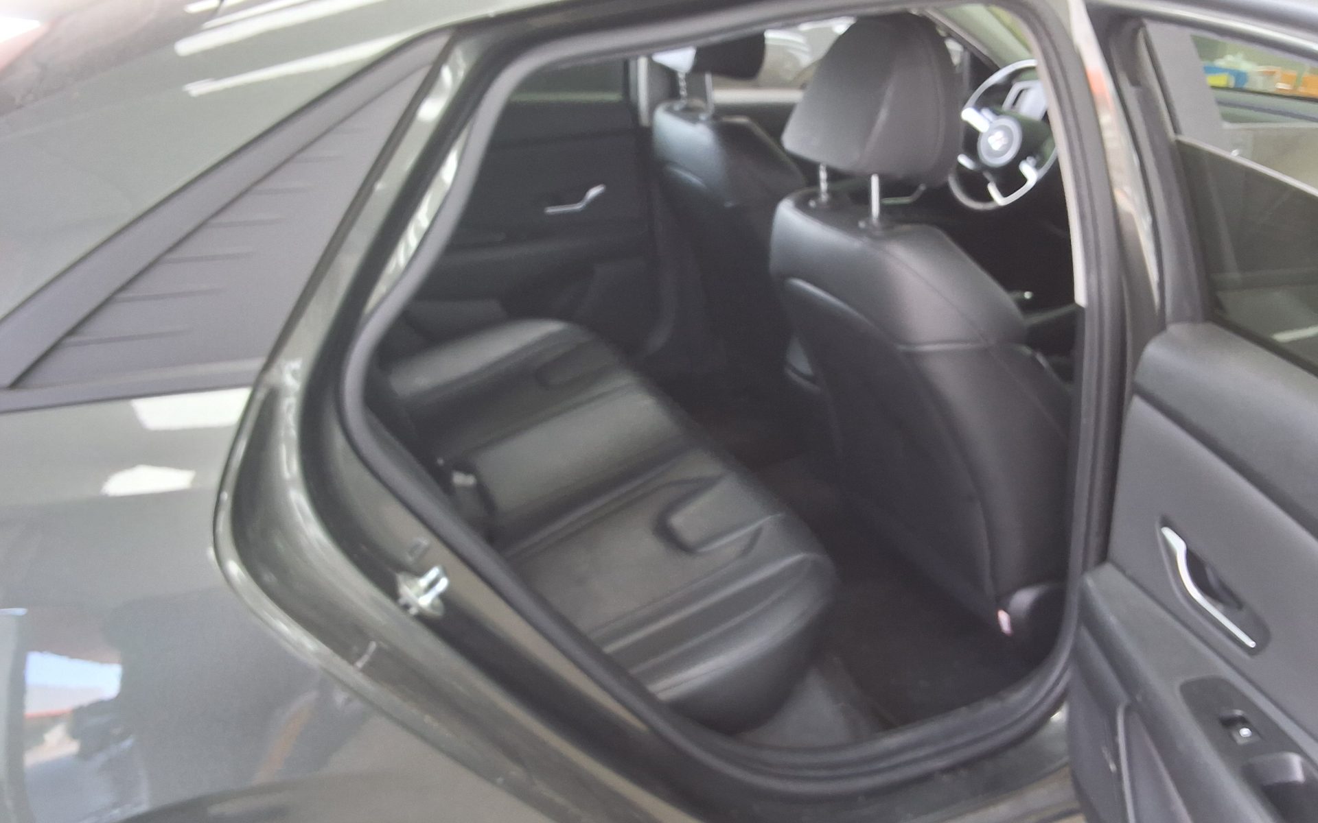 2021 - hyundai avante