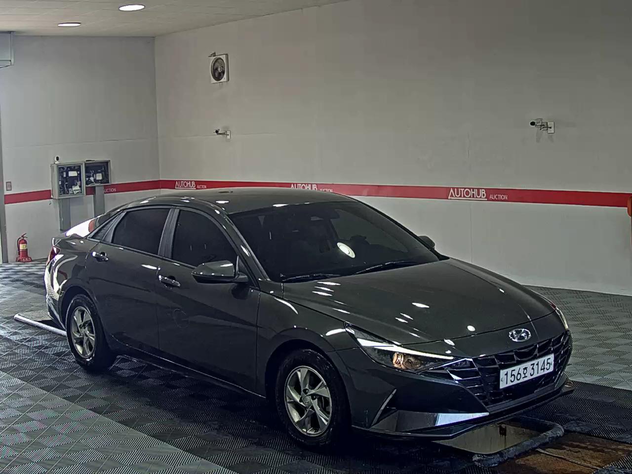 2021 - hyundai avante