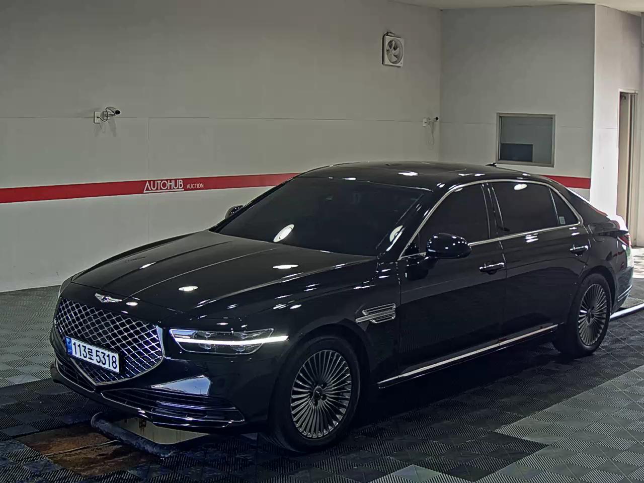 2021 - genesis g90