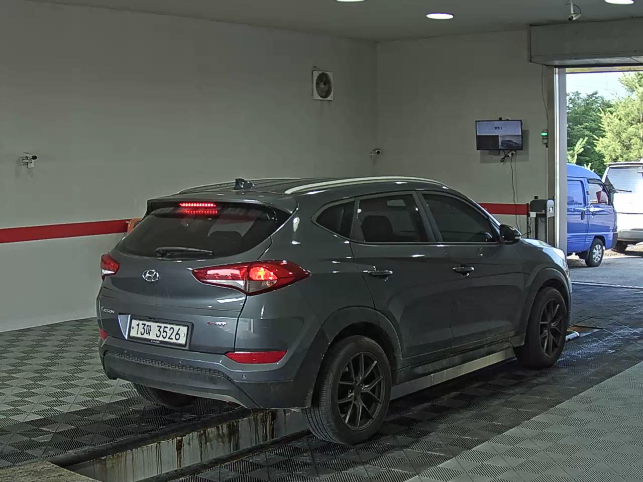 2016 - hyundai tucson