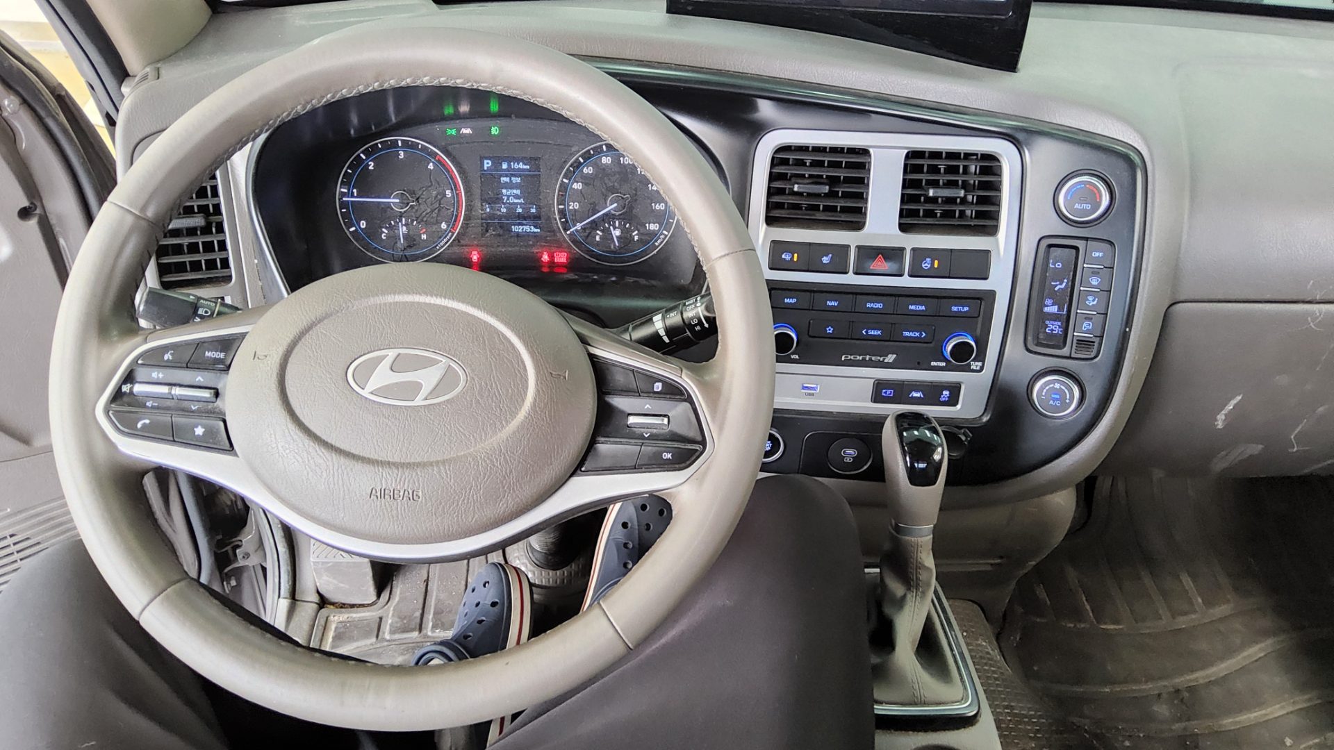 2024 - hyundai porter